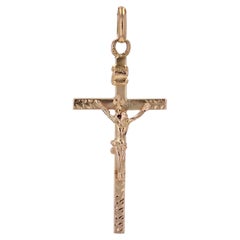 Pendentif croix du Christ en or rose 18 carats du 20e siècle