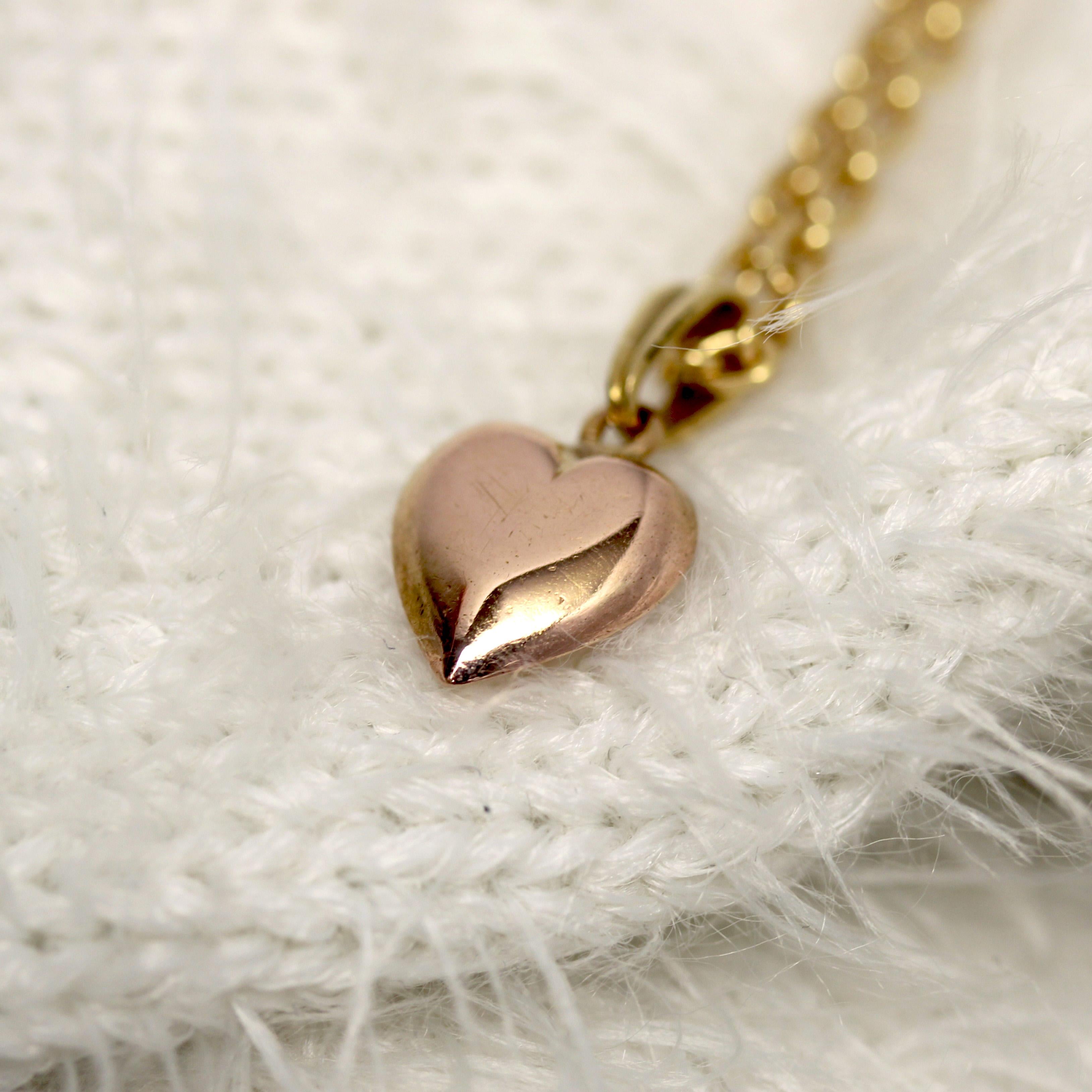 Ciondolo a forma di cuore in oro rosa 18 carati del XX secolo in vendita 2
