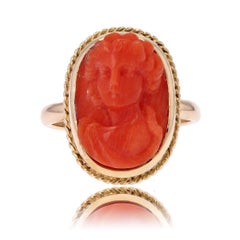 20th Century 18 Karat Yellow Gold Cameo Coral Ring