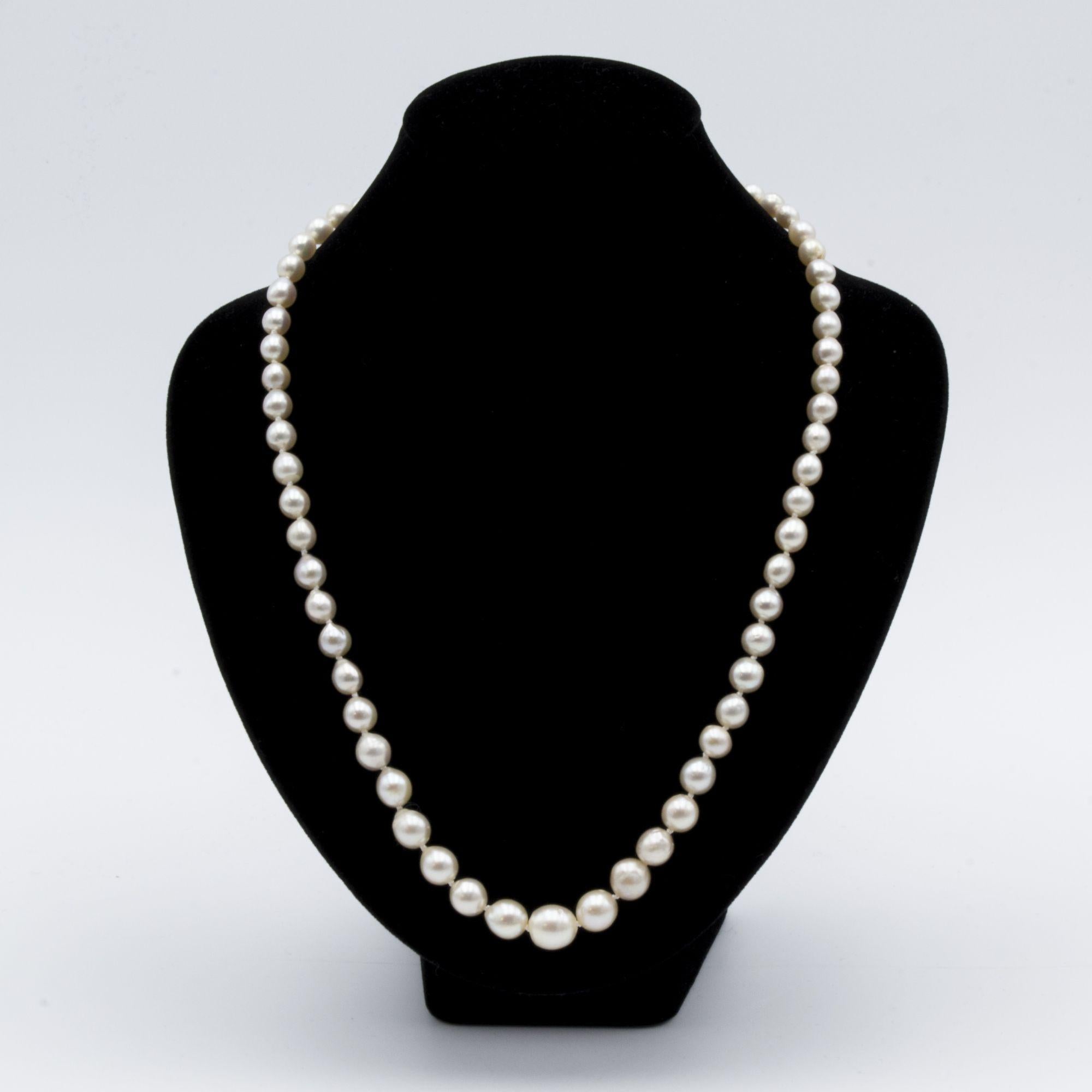 Bead 20th Century 18 Karat Yellow Gold Diamond Falling Cultured Pearl Necklace