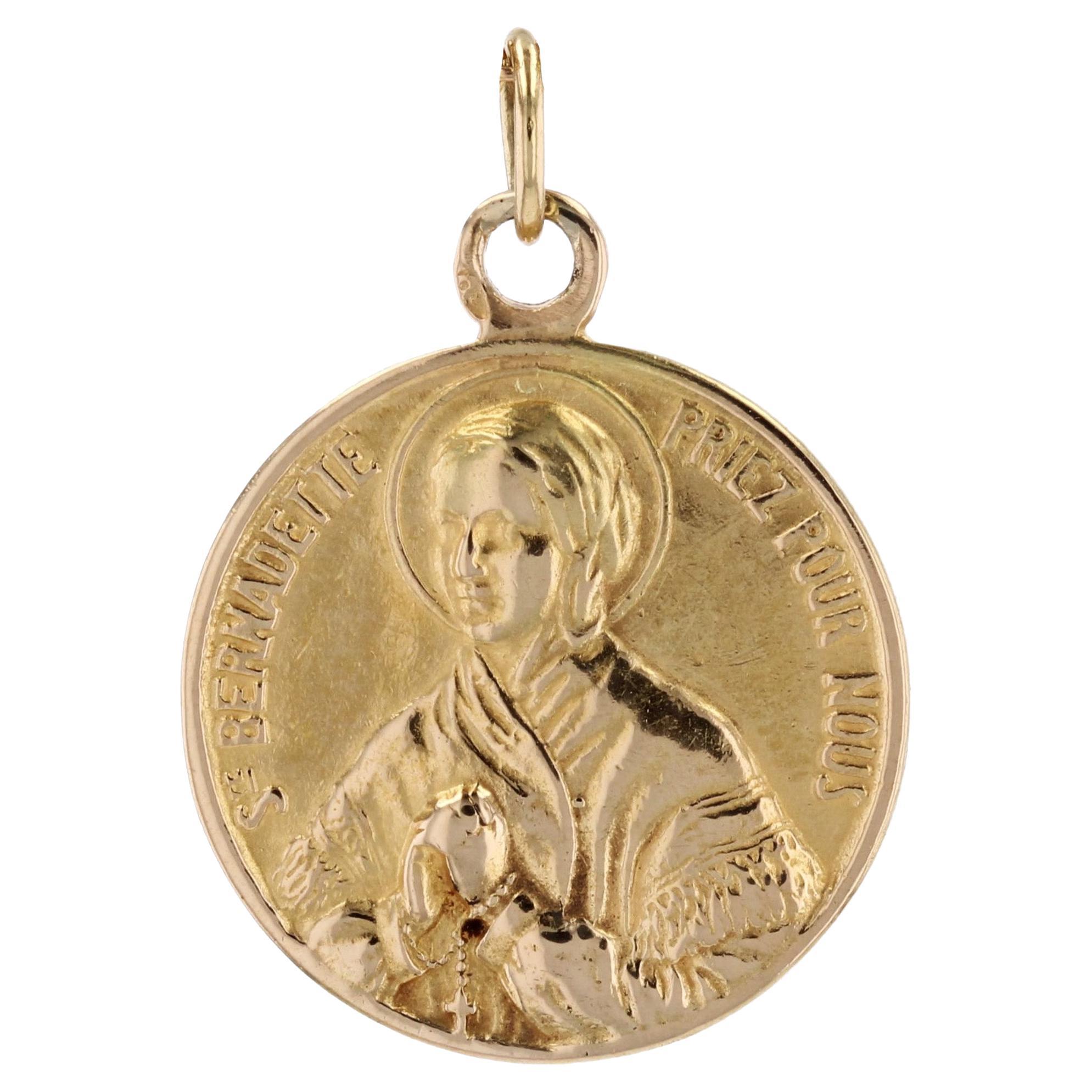 20th Century 18 Karat Yellow Gold Saint Bernadette Medal Pendant For Sale