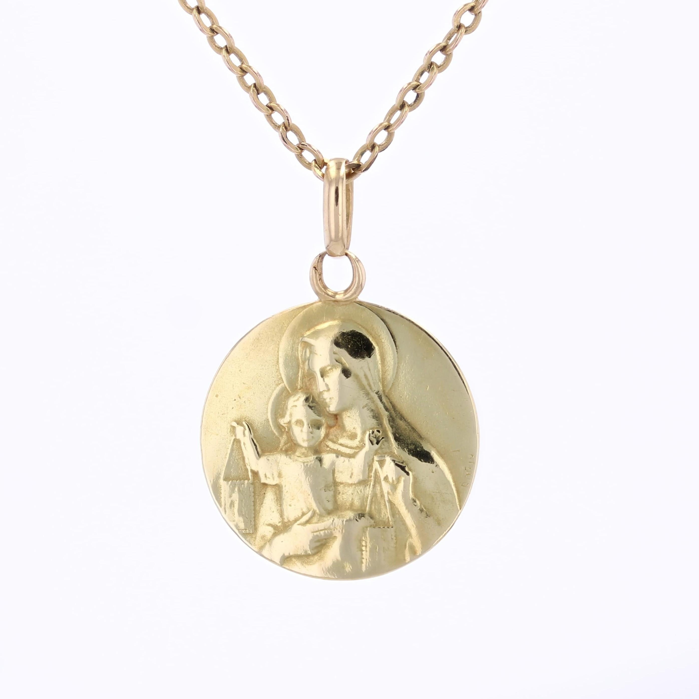 Pendentif médaille scapulaire en or jaune 18 carats du 20e siècle Unisexe en vente