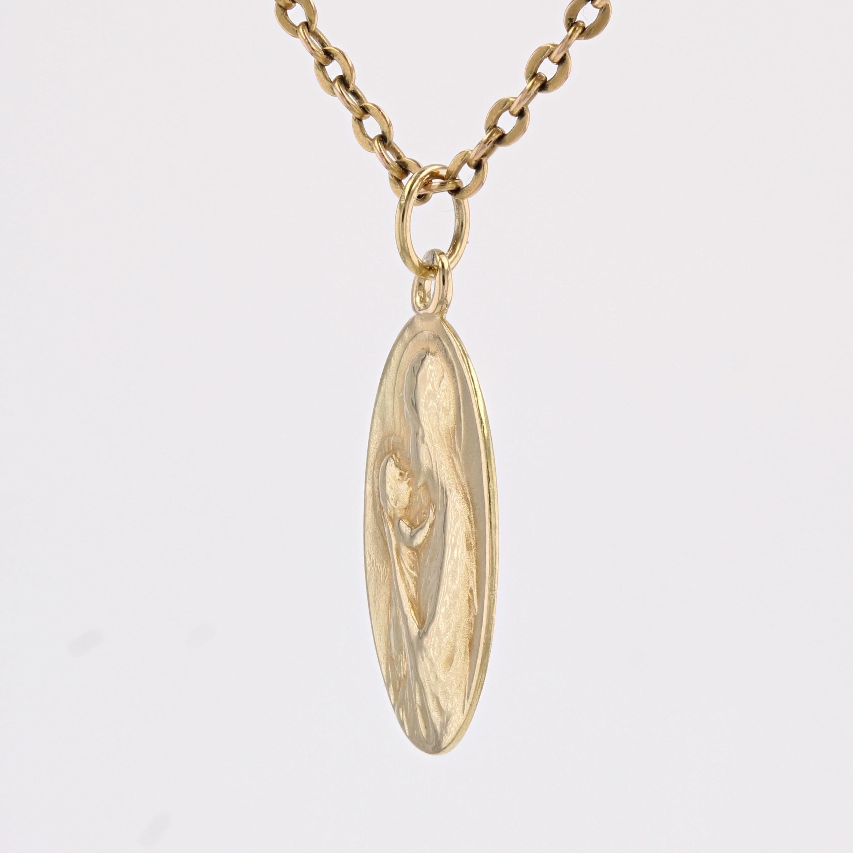 20th Century 18 Karat Yellow Gold Virgin and Child Signed Dropsy Medal Pendant In Good Condition In Poitiers, FR