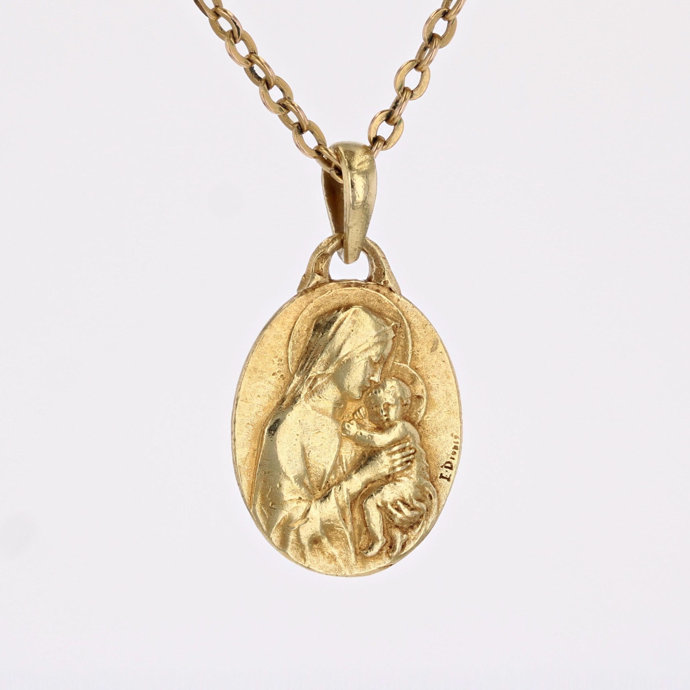Women's 20th Century 18 Karat Yellow Gold Virgin and Child Signed Dropsy Medal Pendant