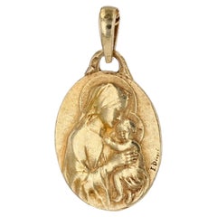 20th Century 18 Karat Yellow Gold Virgin and Child Signed Dropsy Medal Pendant