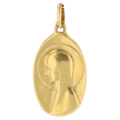 20th Century 18 Karat Yellow Gold Virgin Mary Medal Pendant