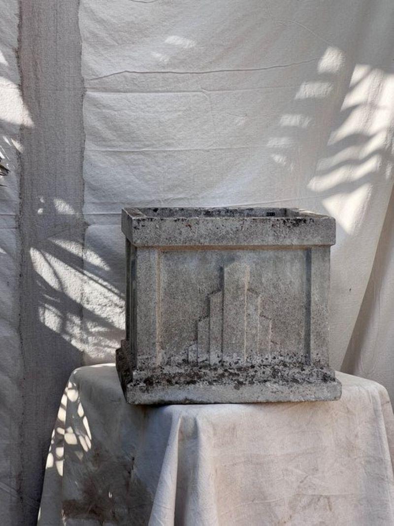 French 20th Century Art Deco Square Cement Planters (Set of 2) For Sale