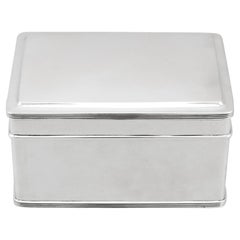 20th Century 1933 Vintage Dutch Silver Biscuit Box