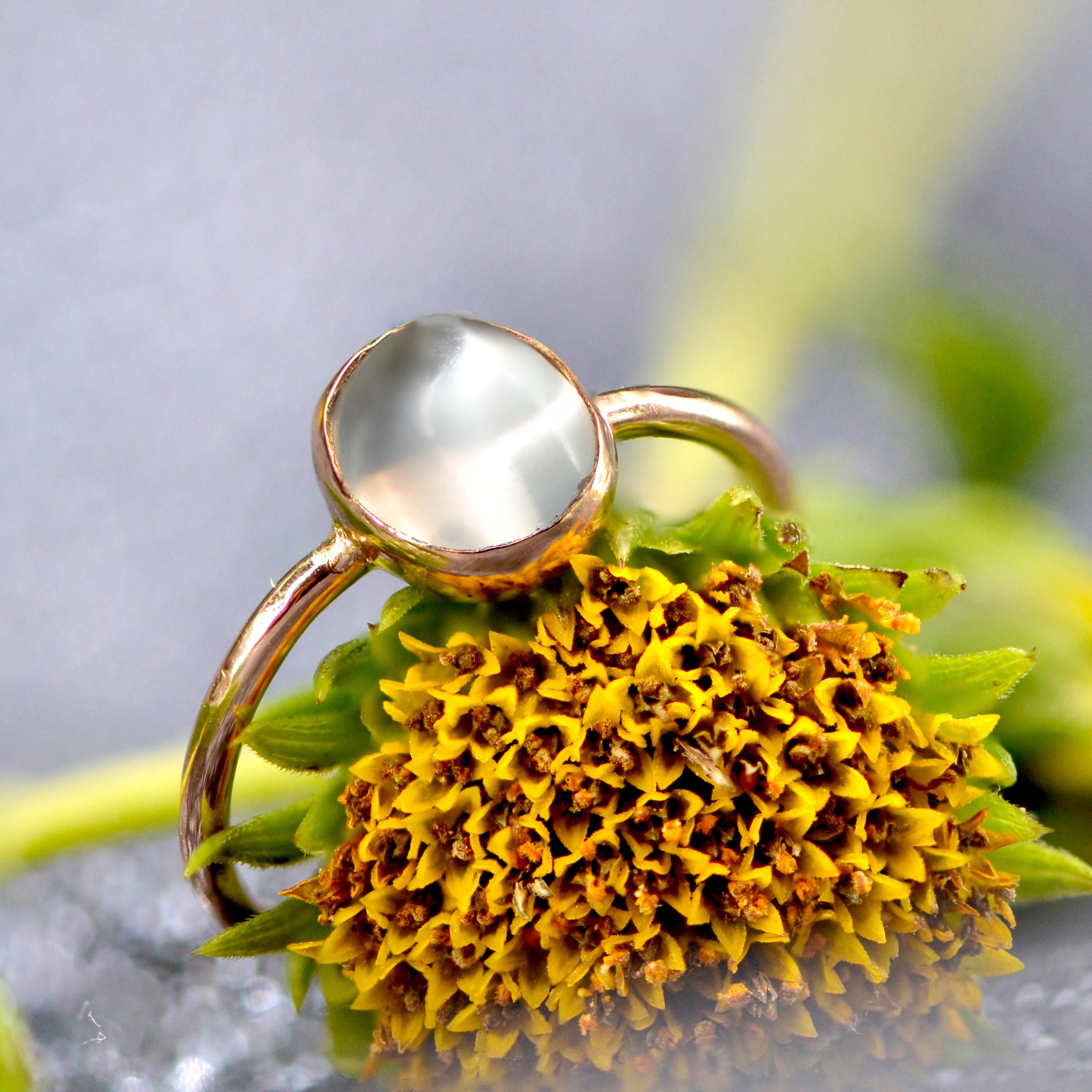 20th Century 2.30 Carats Moonstone 18 Karat Rose Gold Ring 5