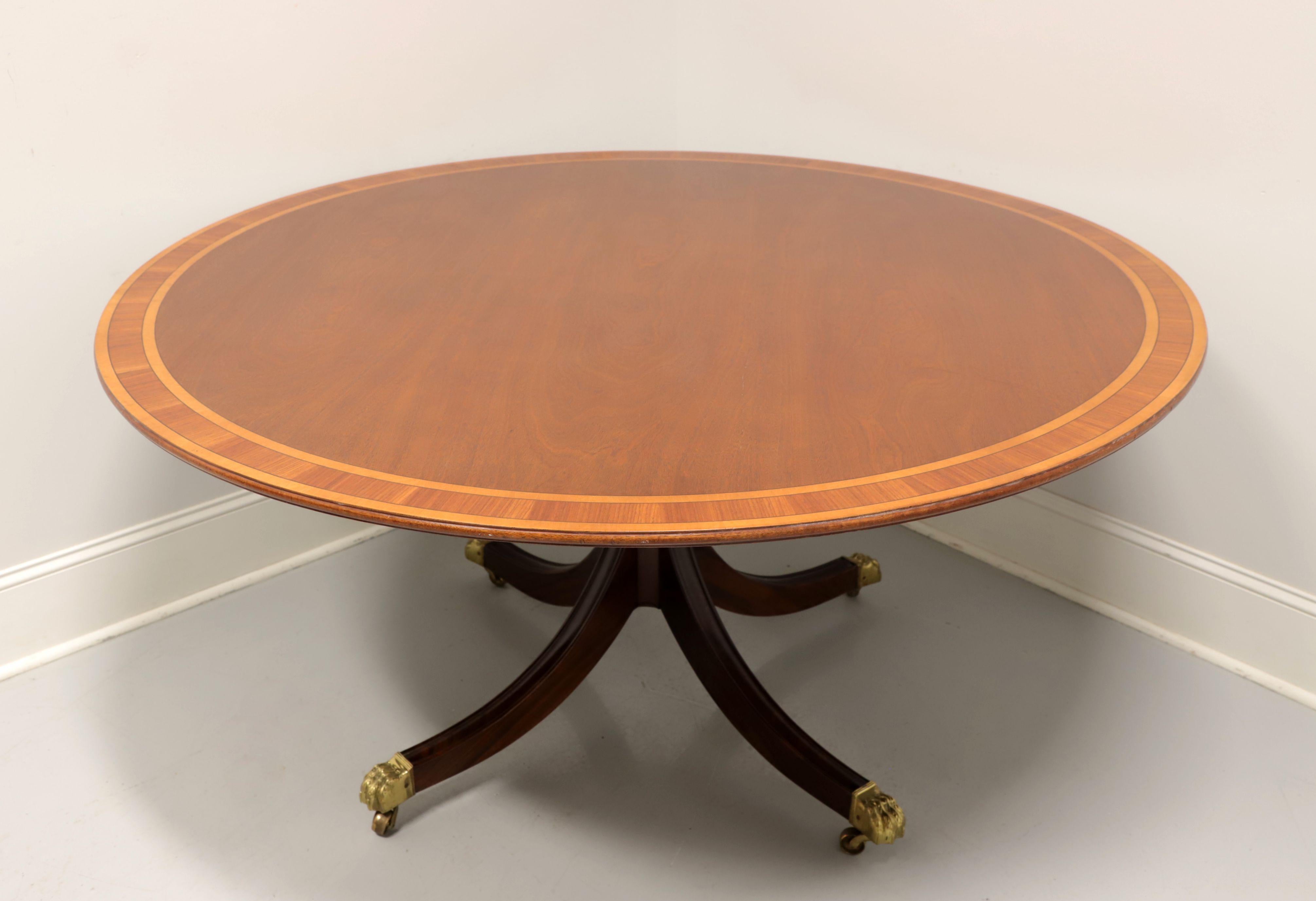 Edwardian 20th Century Round Banded Mahogany Single Pedestal Tilt-Top Dining Table