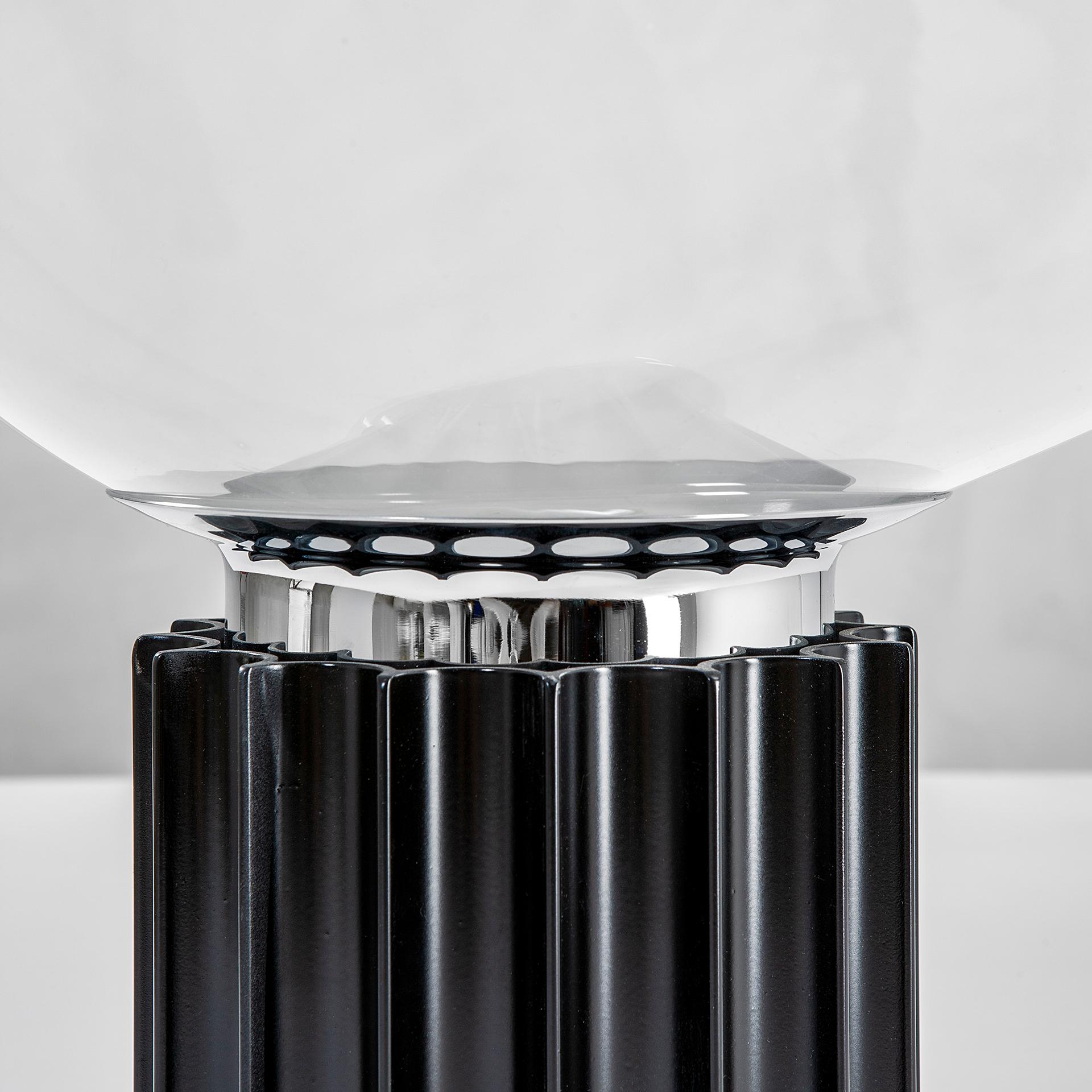 Italian 20th Century Achille and Pier Giacomo Castiglioni Table Lamp Taccia for Flos For Sale