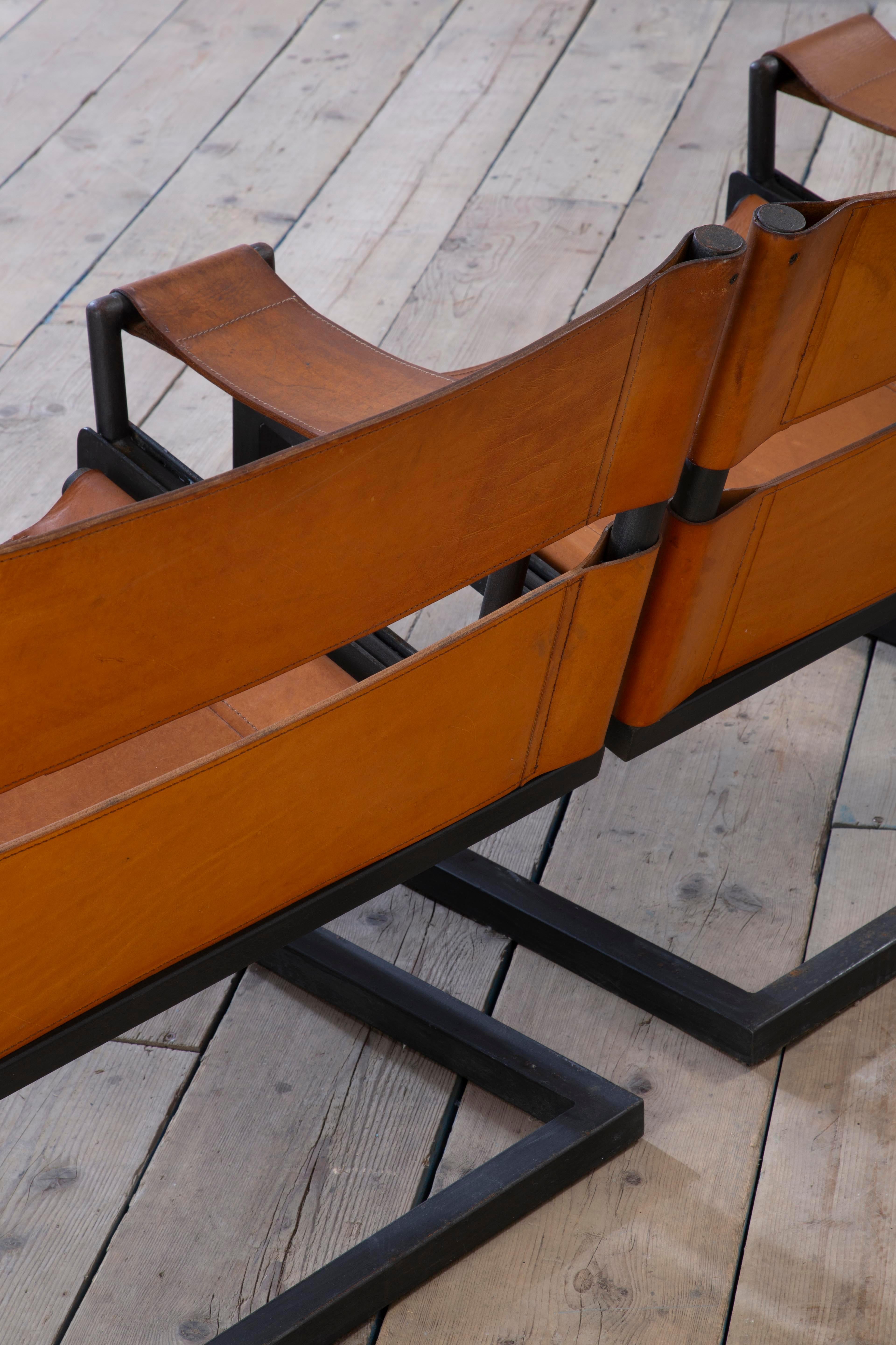 20th Century, Afra&Tobia Scarpa Unique Sofa with Armrests in vendita 4