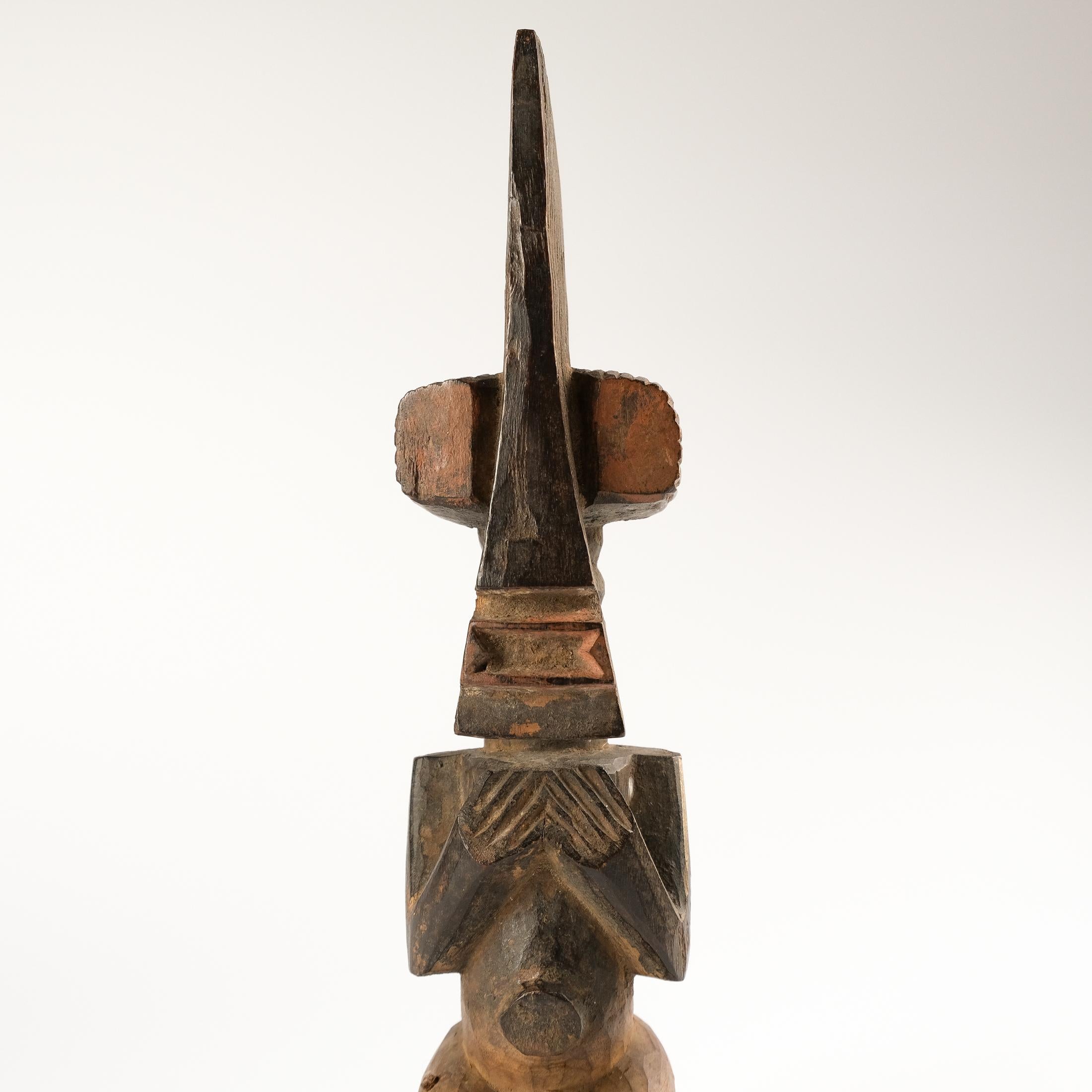Figura africana Songye Nkishi Kifwebe del siglo XX, República Democrática del Congo en Bueno estado para la venta en London, GB
