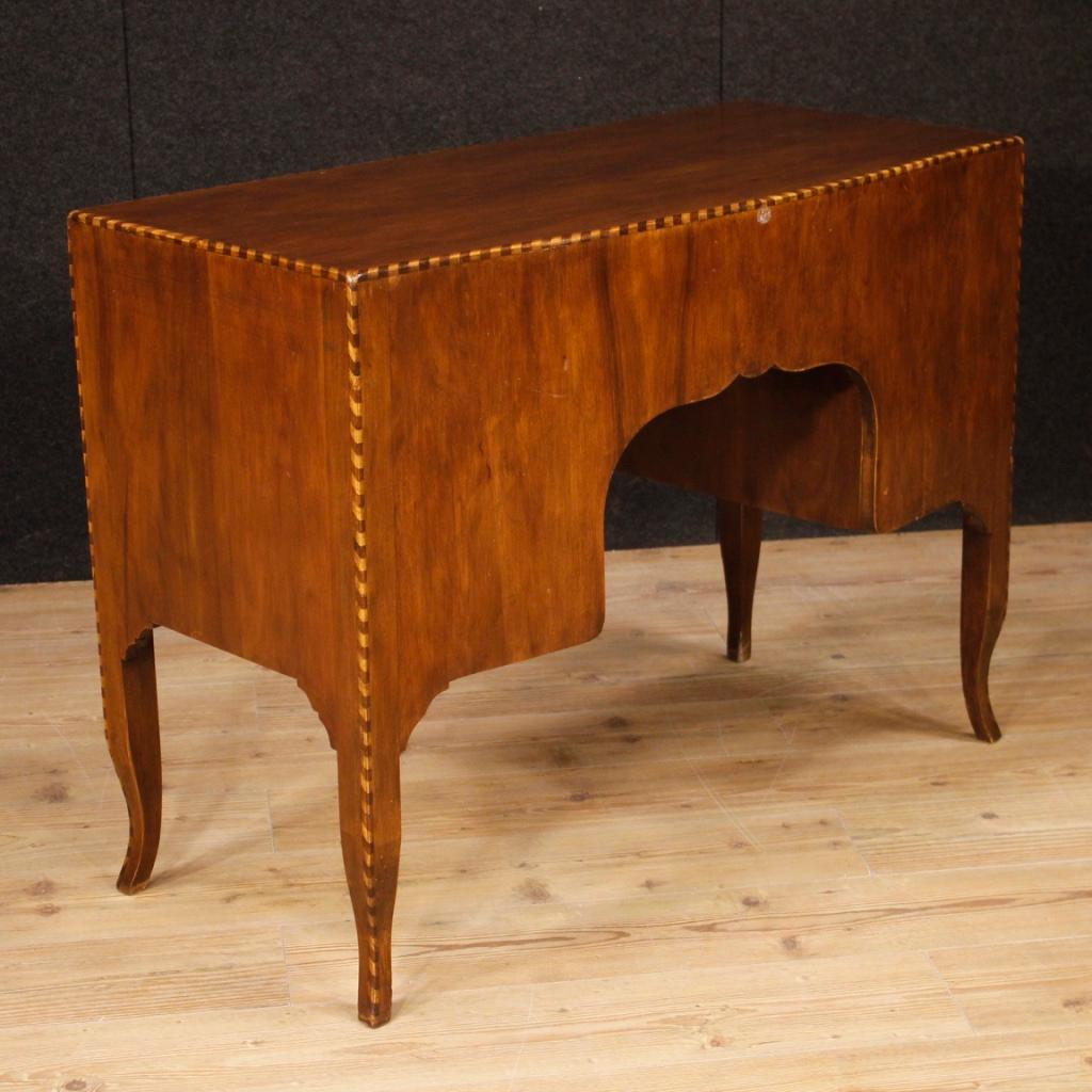 20th Century African Walnut and Boxwood Italian Writing Desk, 1960 In Good Condition In Vicoforte, Piedmont