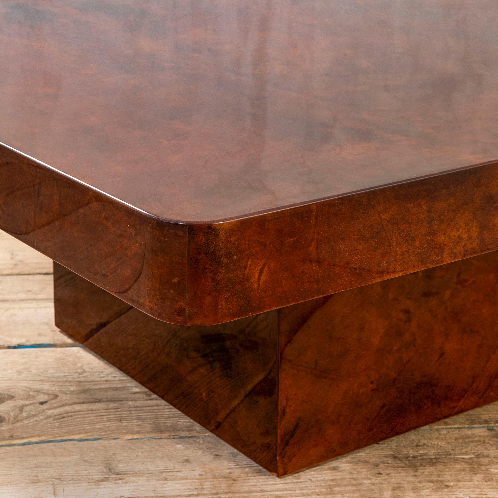 20th Century Aldo Tura Low Coffee Table in Wood and Parchment, 1970s In Good Condition In Turin, Turin