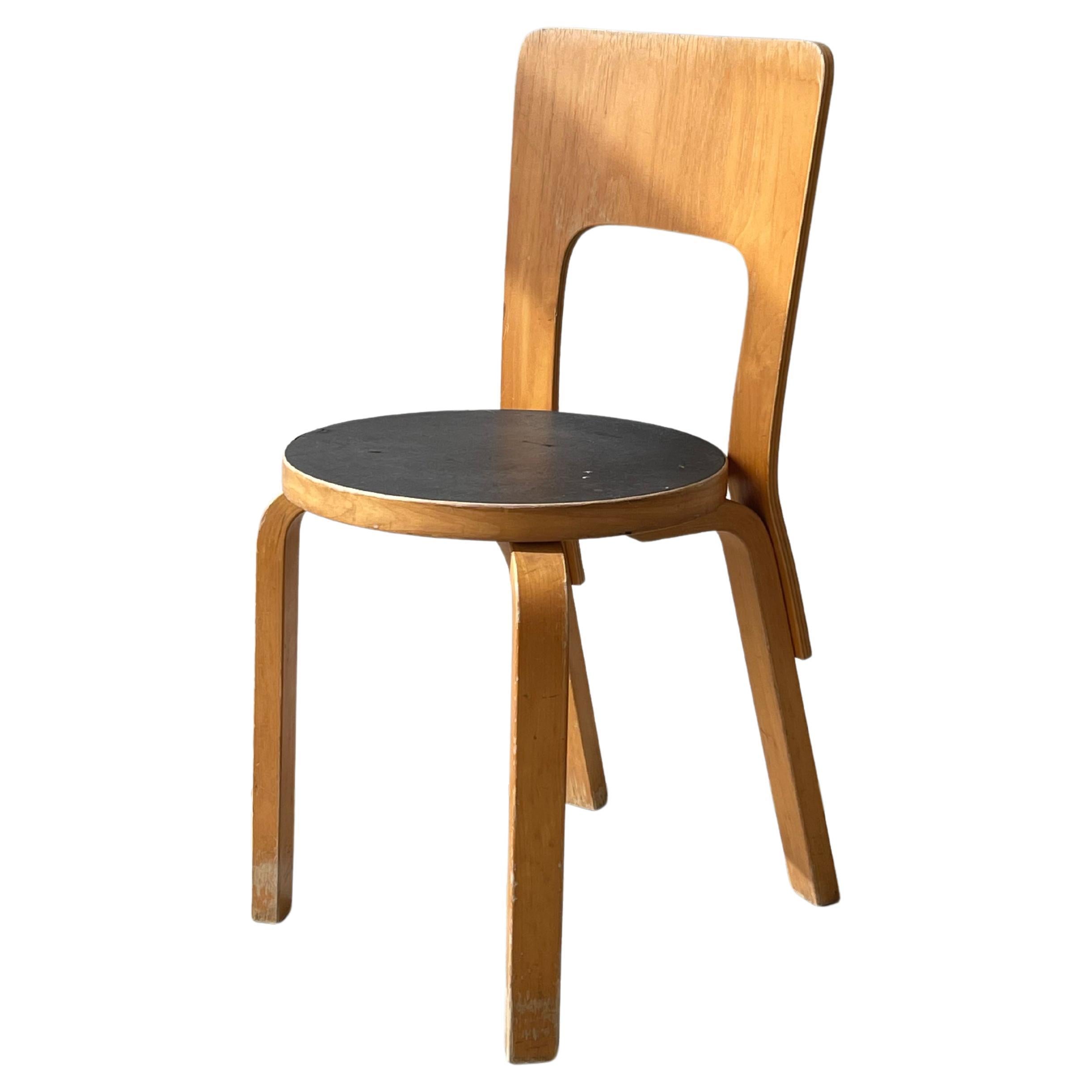 20th Century Alvar Aalto Model 66 Chair For Sale