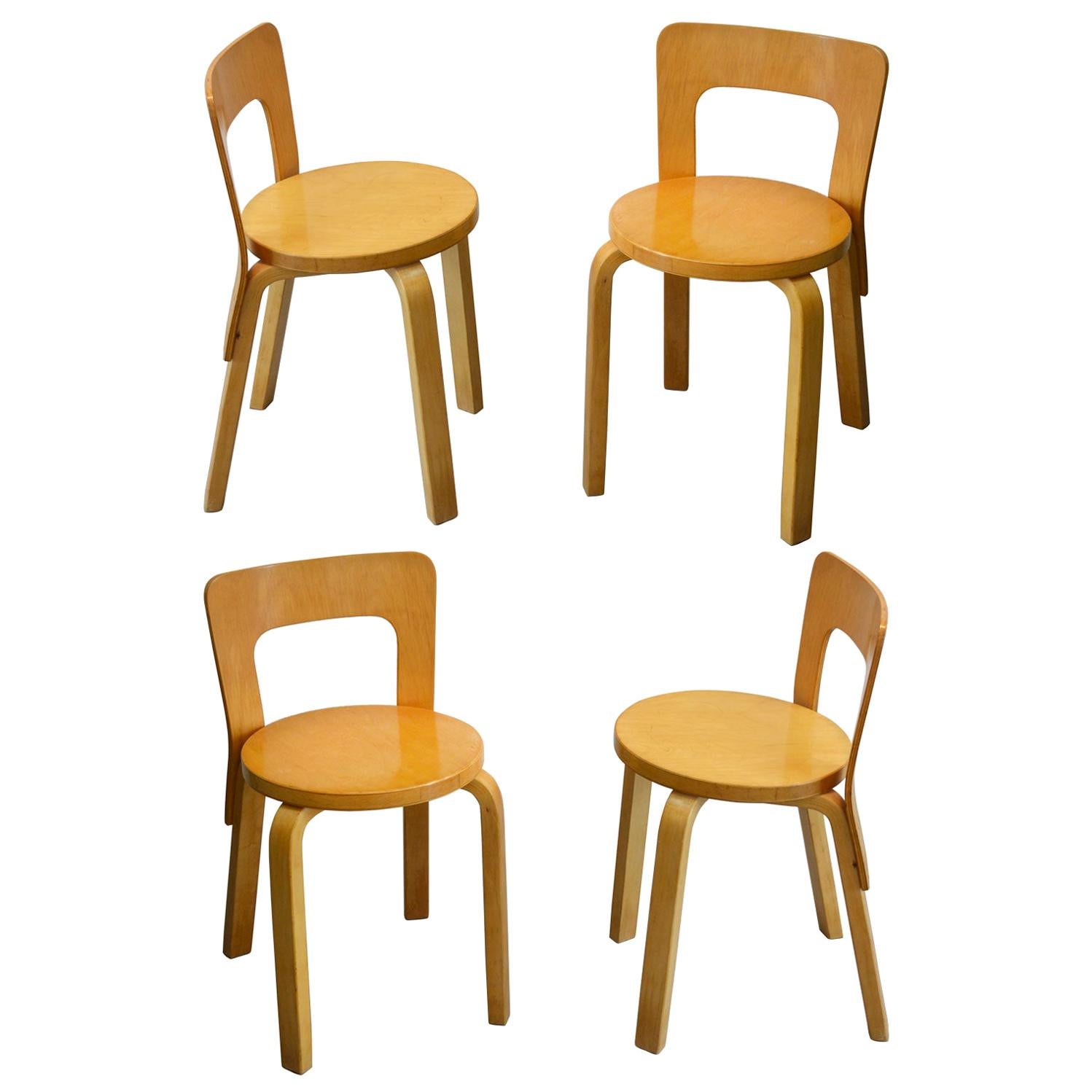 20th Century Alvar Aalto Set of 4 Chairs Model 65 for Artek in Birch Wood