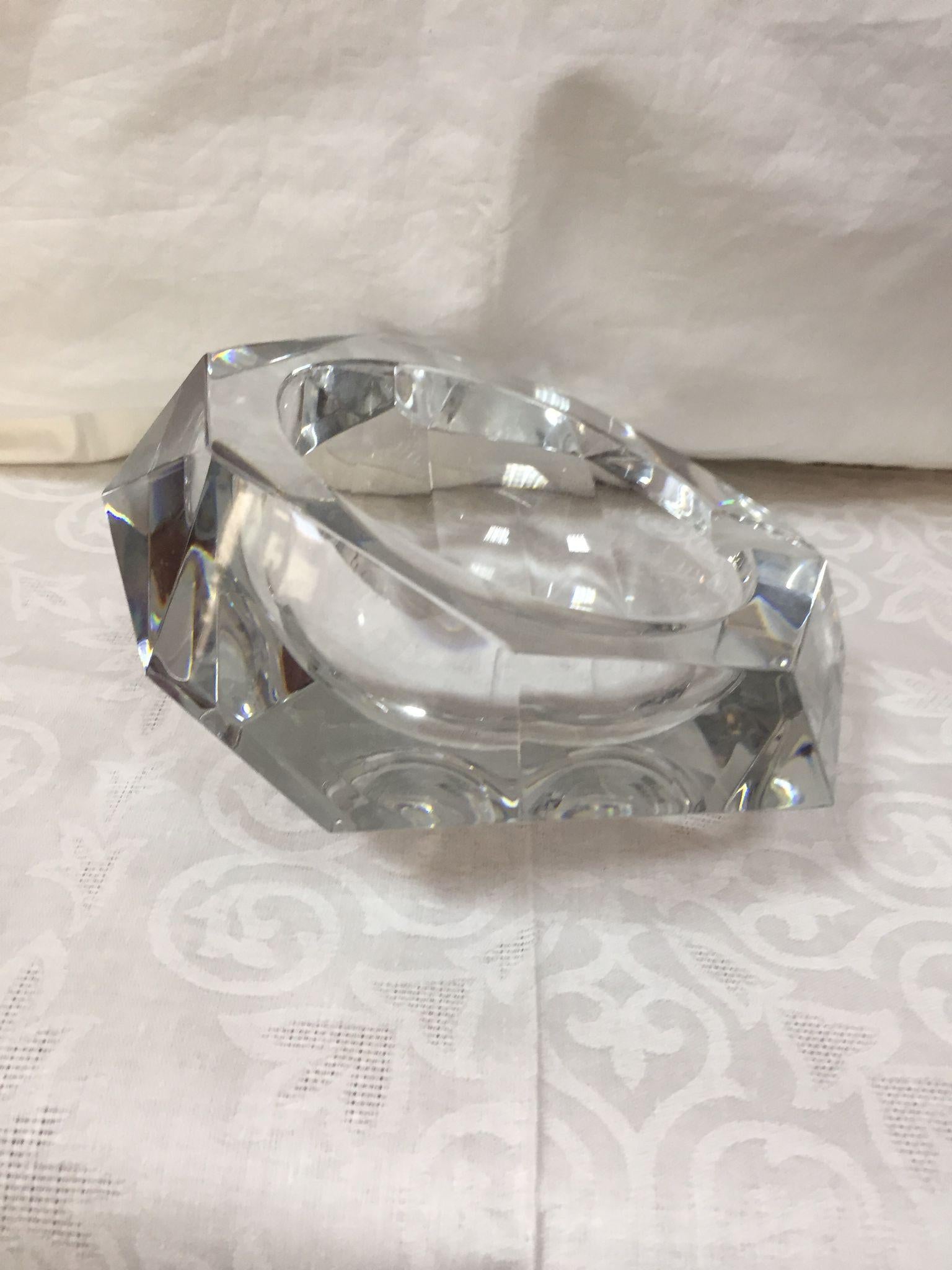 Late 20th Century 20th Century Amazing, Modern, French Faceted Ashtray in Baccarat Crystal For Sale
