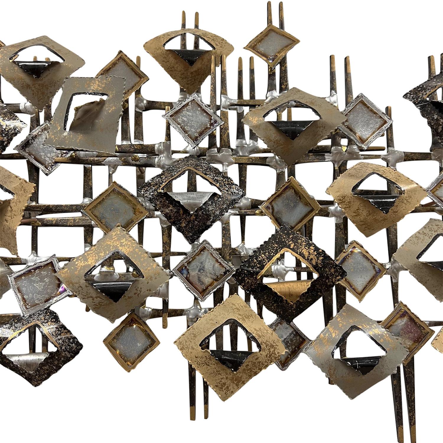 Mid-Century Modern 20th Century American Abstract Brutalist Metal Wall Sculpture by Linda Casetti For Sale