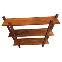 Siglo XX Artes y Oficios Americanos Librería abierta de caoba maciza Estantería