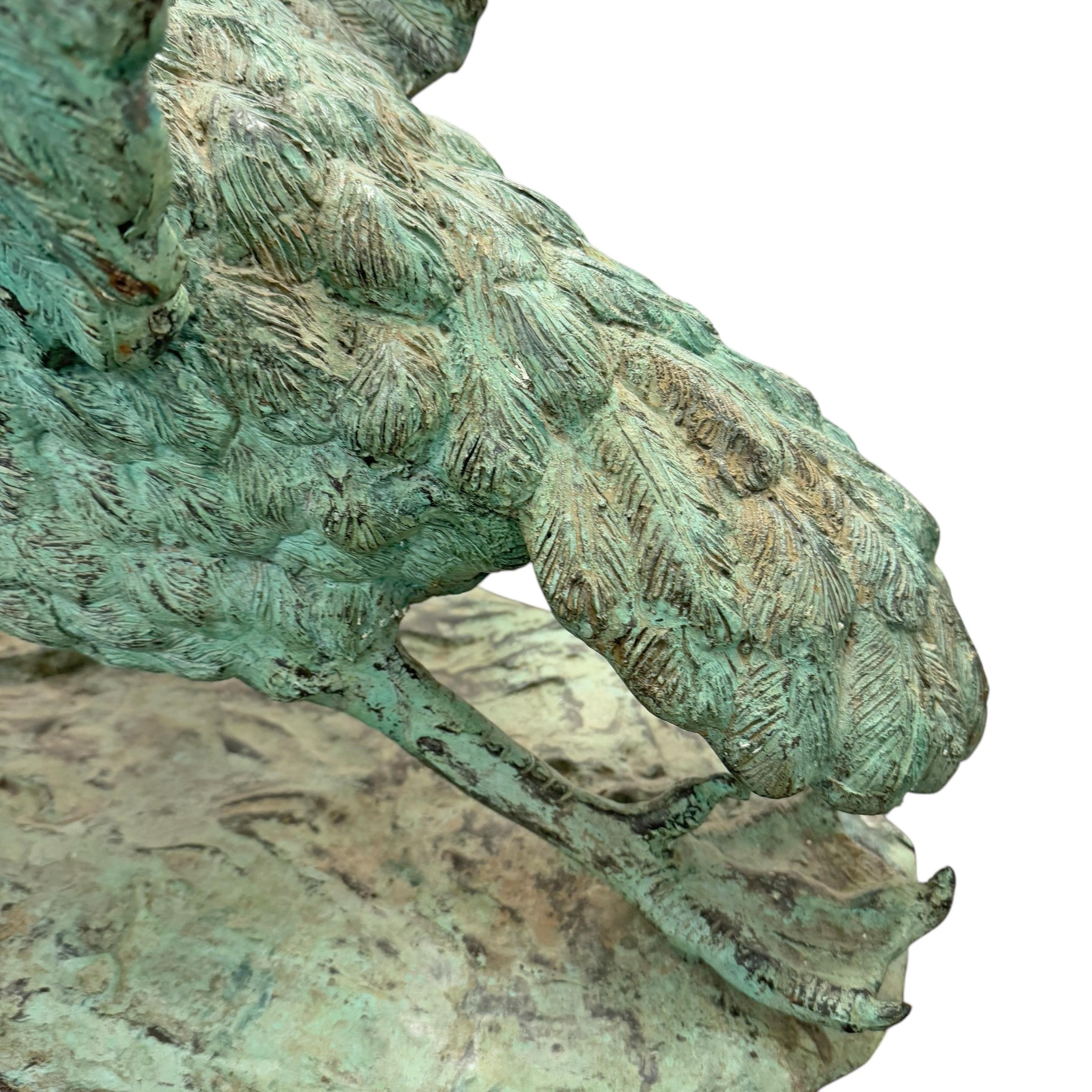 Sculpture américaine en bronze du 20e siècle représentant un Swan en vente 3