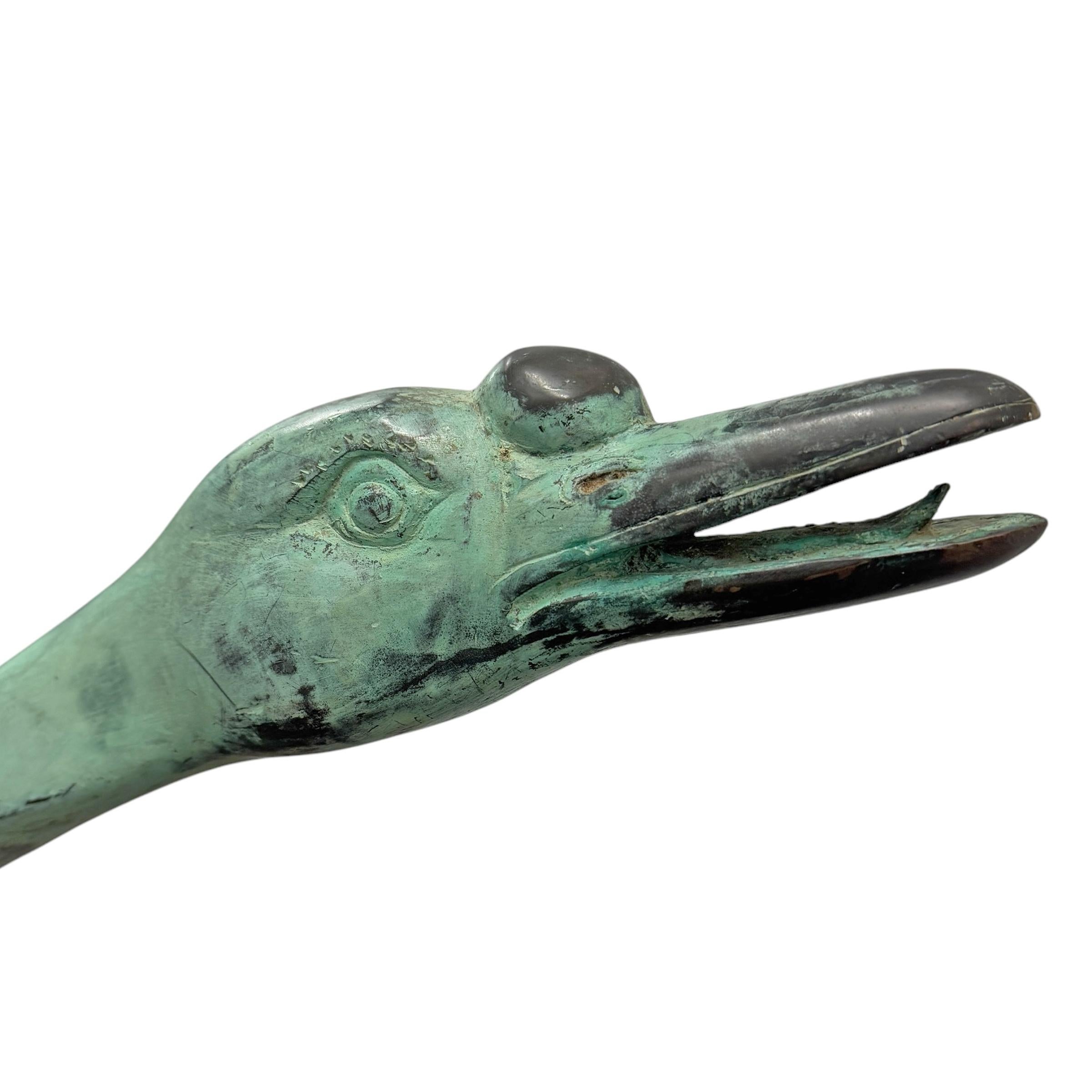 Bronze Sculpture américaine en bronze du 20e siècle représentant un Swan en vente
