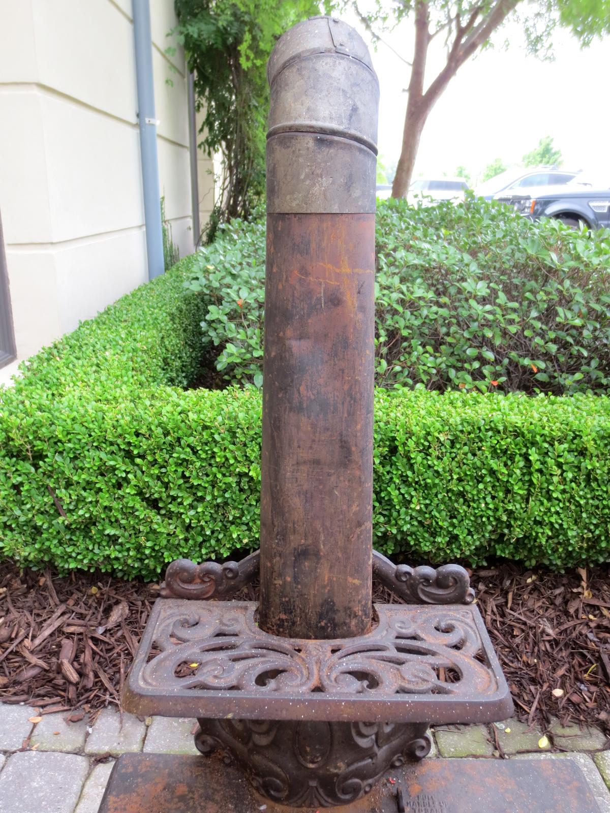 20th century American country iron stove.- Miniature