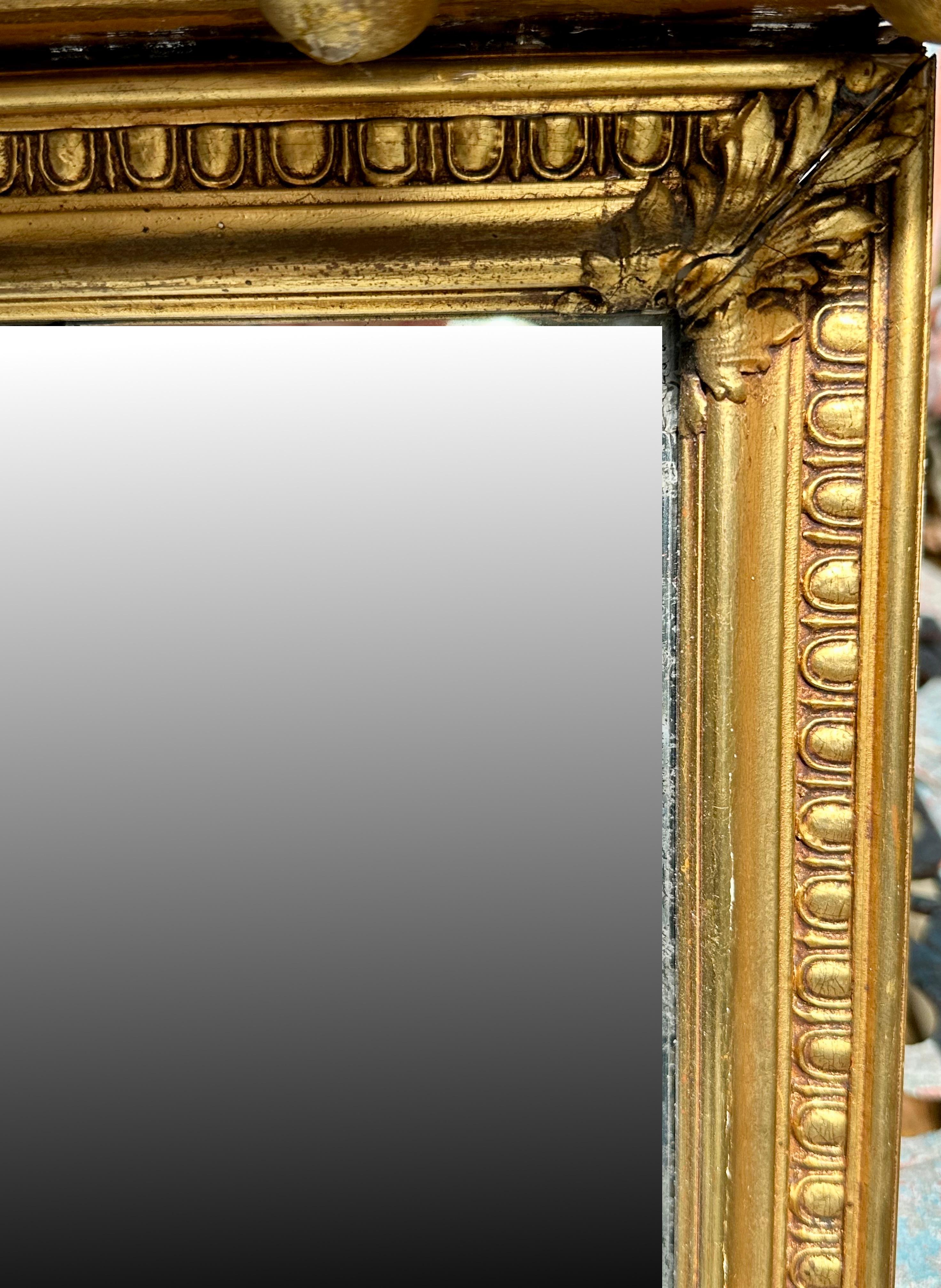 Miroir à trumeau en bois doré de style fédéral américain du 20e siècle. en vente 1