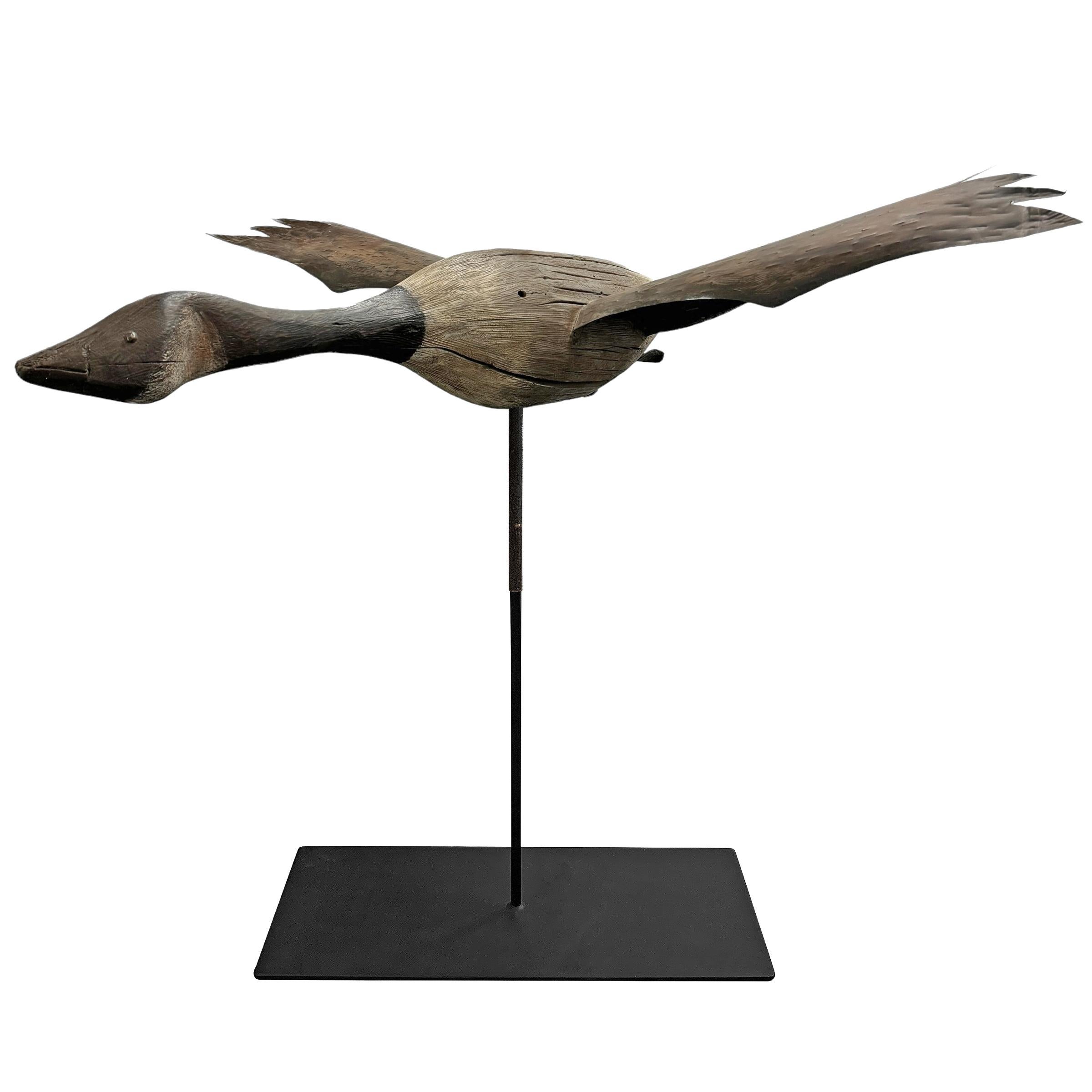 Bois flotté Art populaire américain du 20e siècle Canada Goose sur monture en acier personnalisée en vente