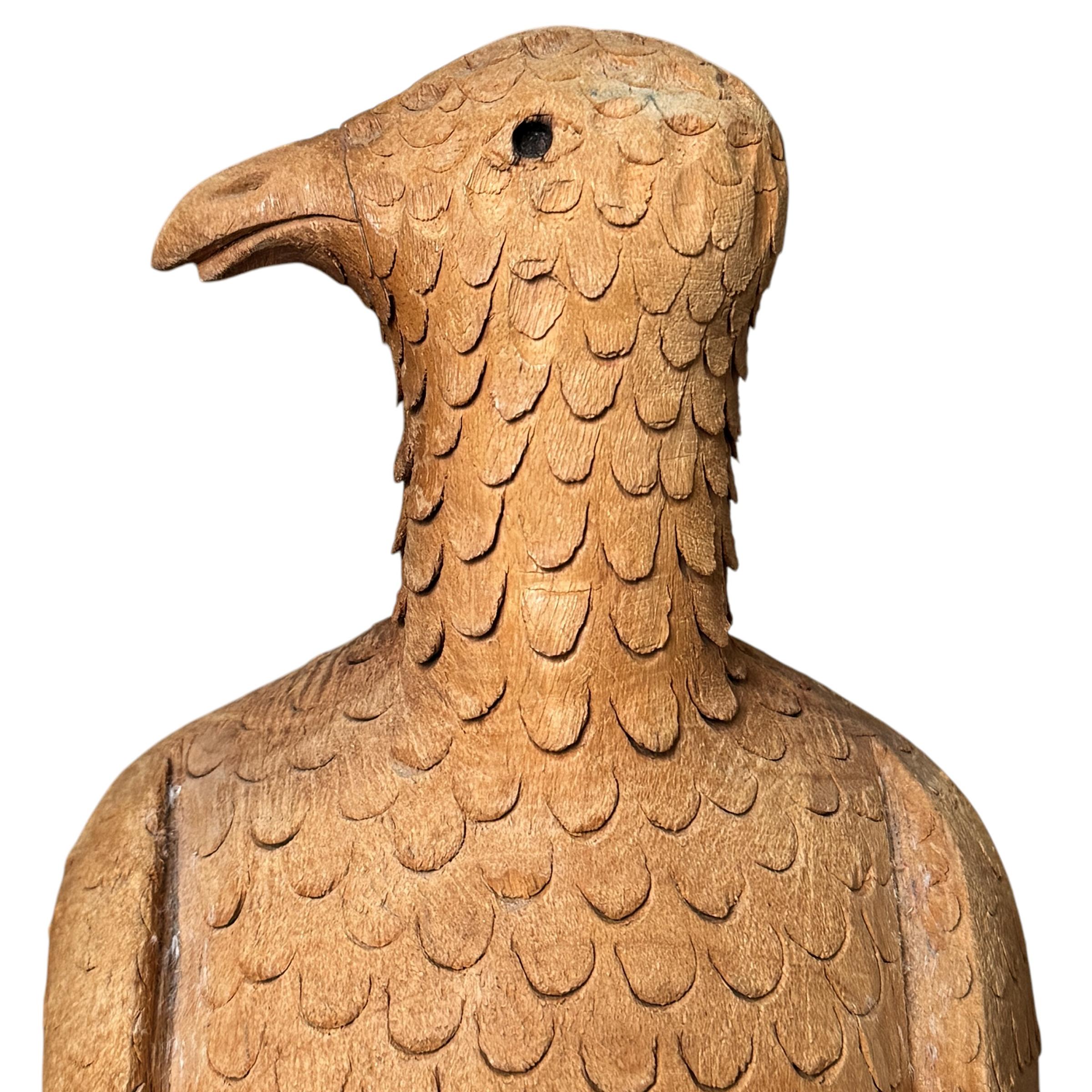 Art populaire américain du 20e siècle, aigle sculpté 1