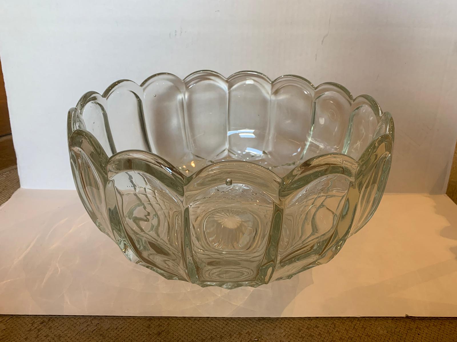 20th Century American Glass Punch Bowl In Good Condition In Atlanta, GA