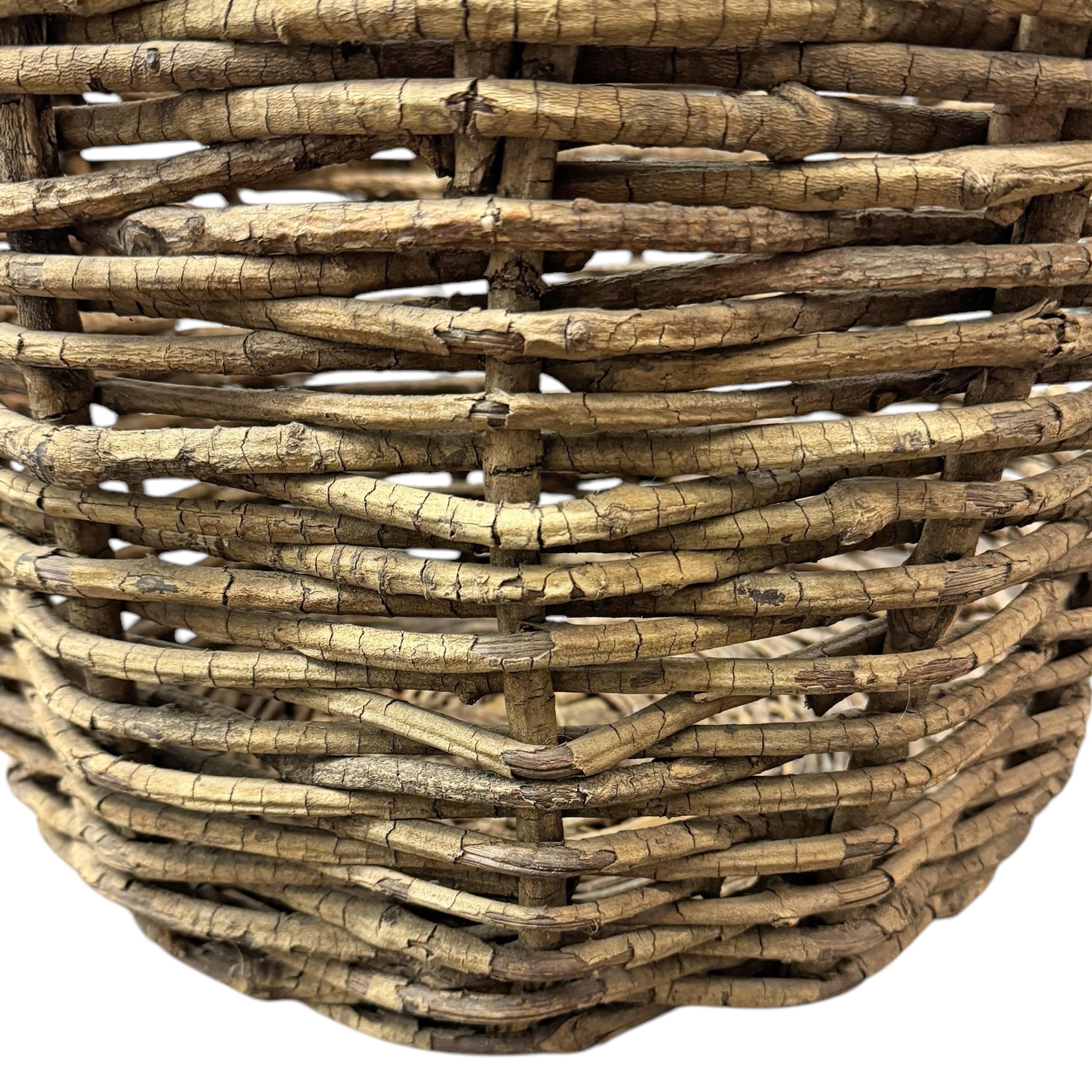 Cesta americana de abedul tejida a mano del siglo XX en venta 6