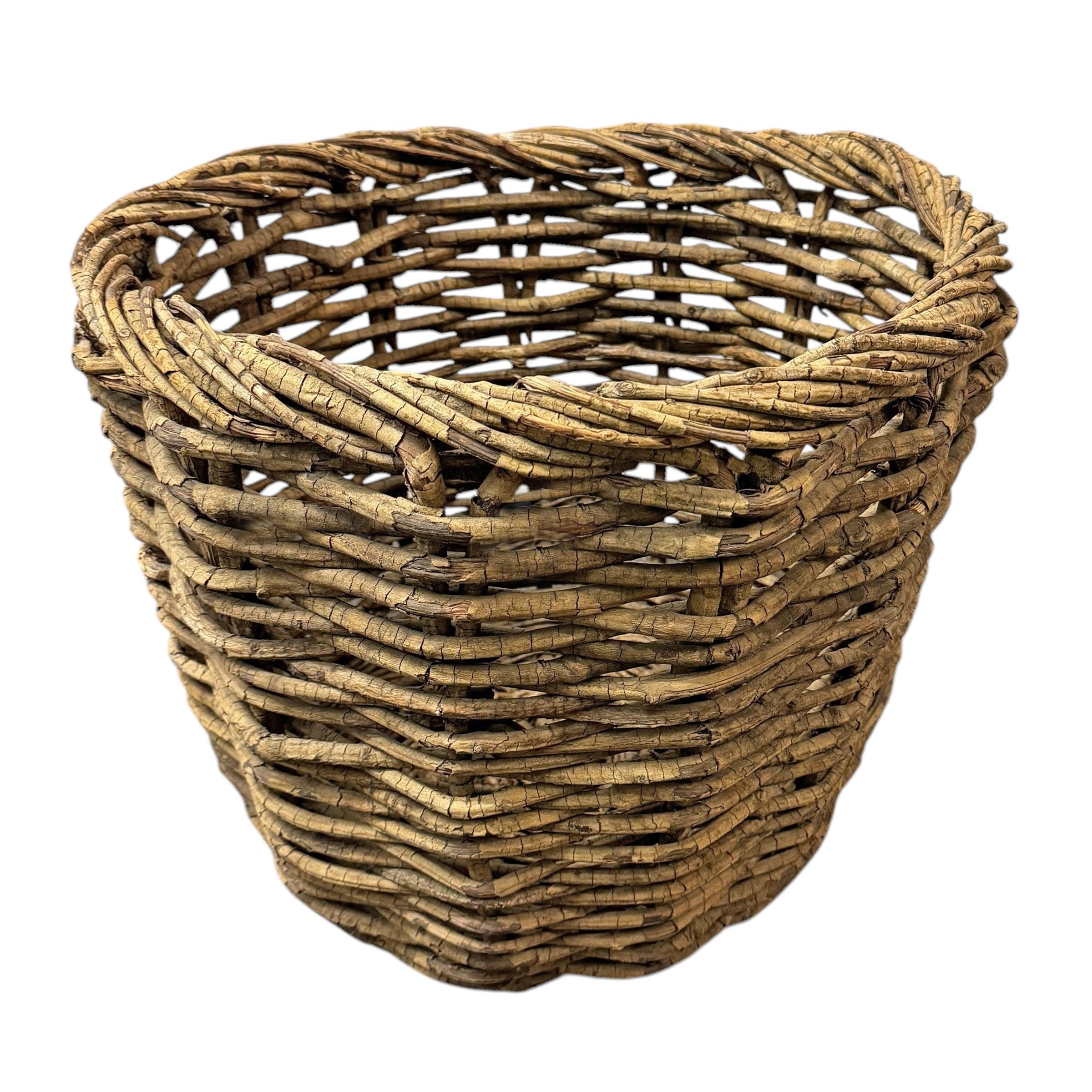 Cesta americana de abedul tejida a mano del siglo XX Primitivo en venta