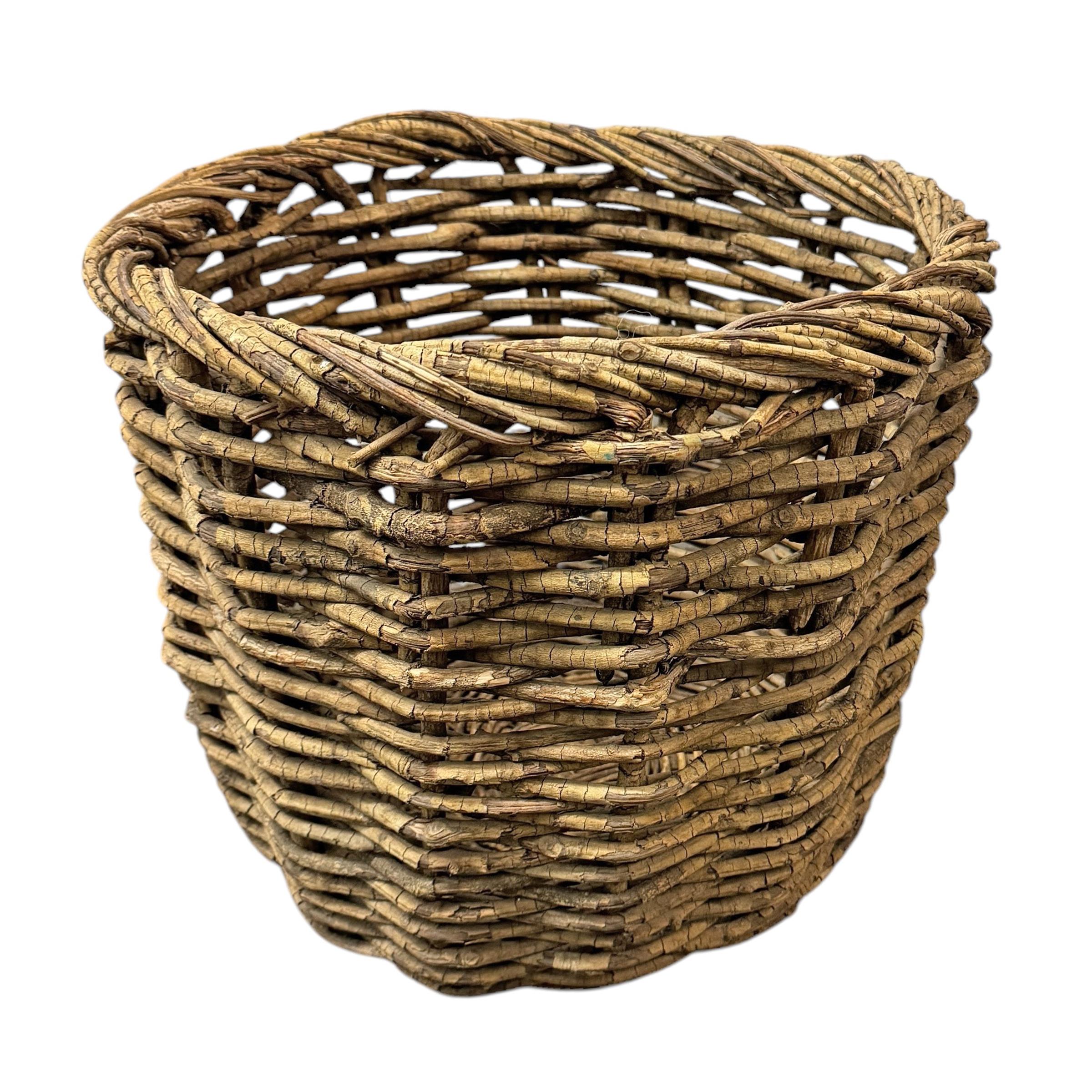 Cesta americana de abedul tejida a mano del siglo XX Estadounidense en venta
