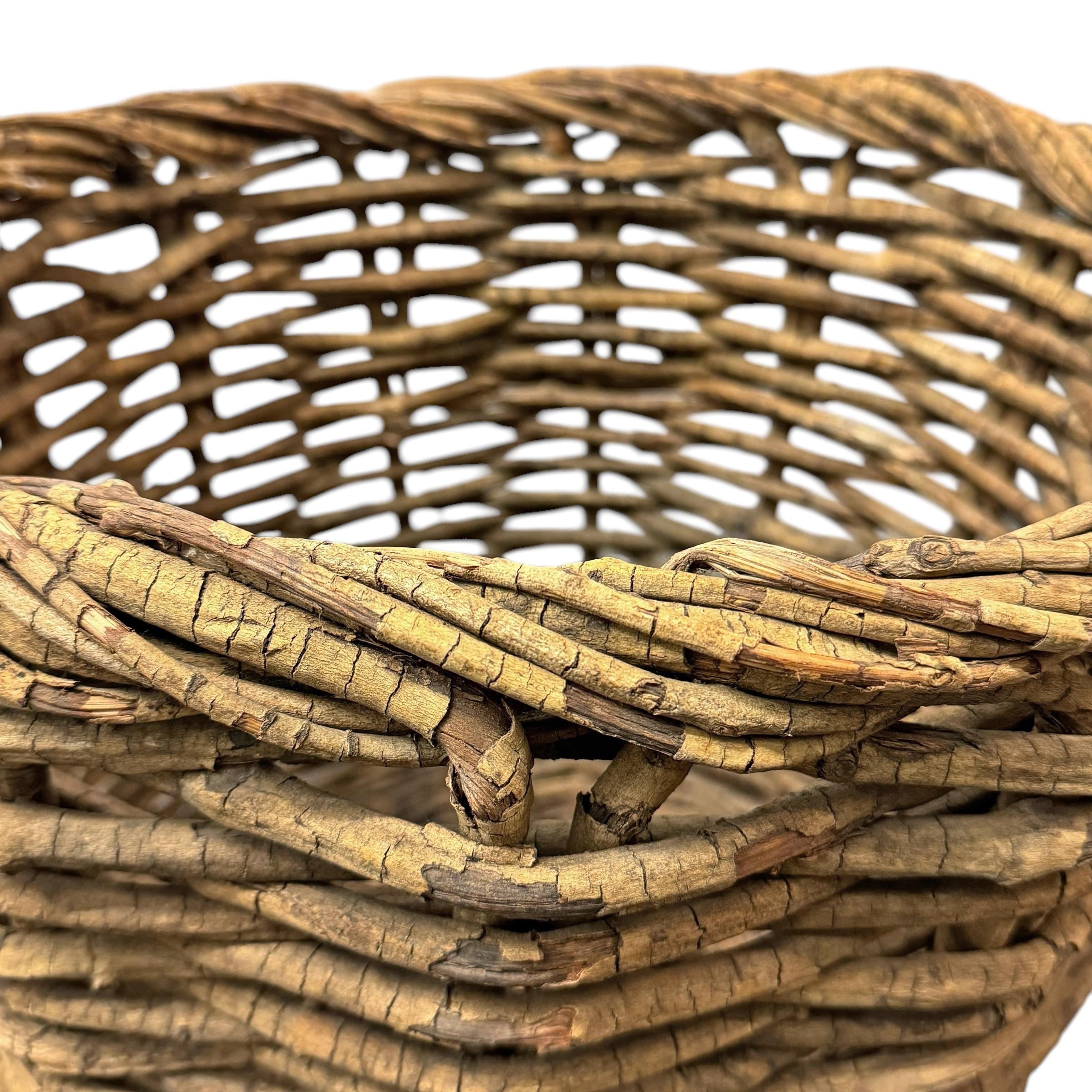 Cesta americana de abedul tejida a mano del siglo XX en venta 2