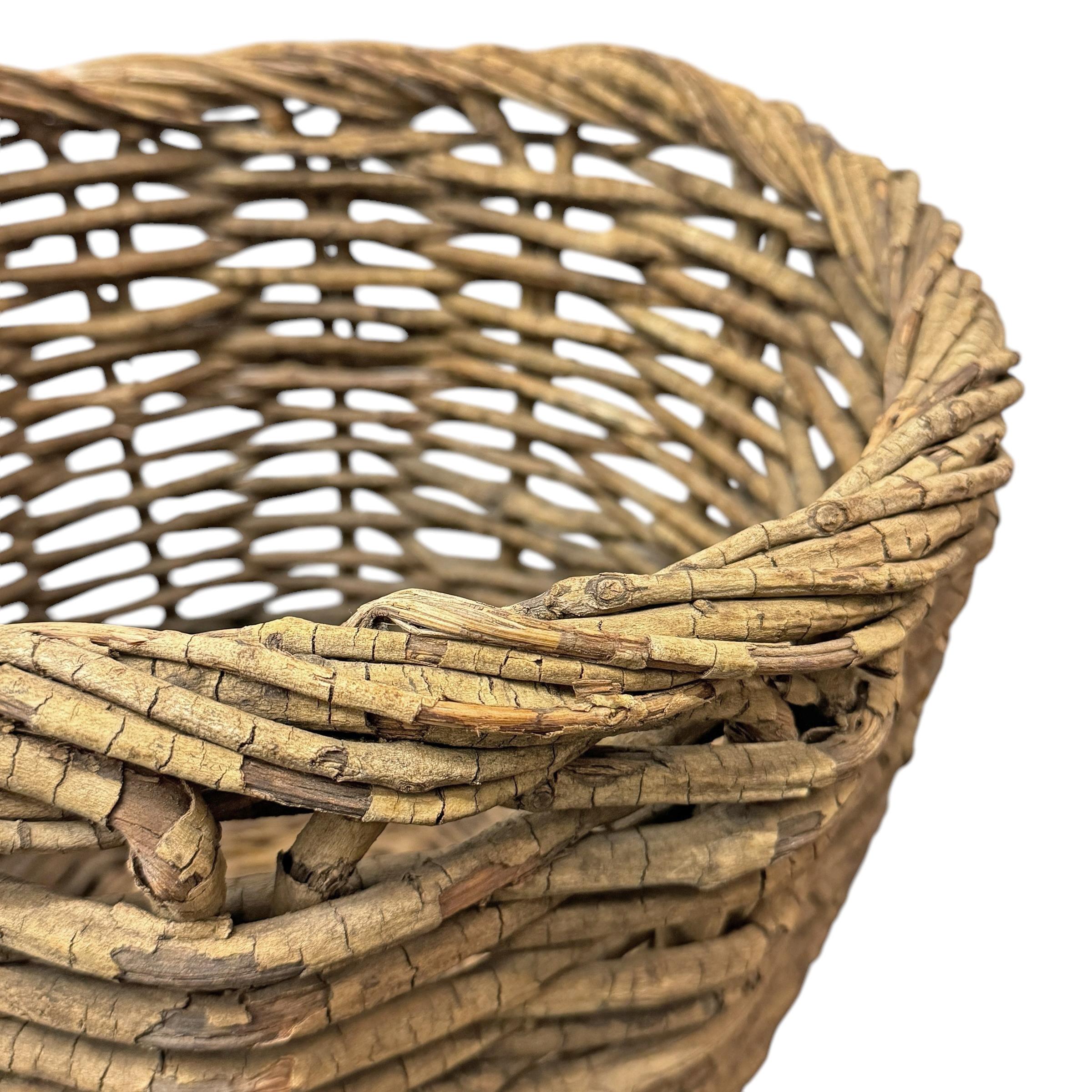 Cesta americana de abedul tejida a mano del siglo XX en venta 3