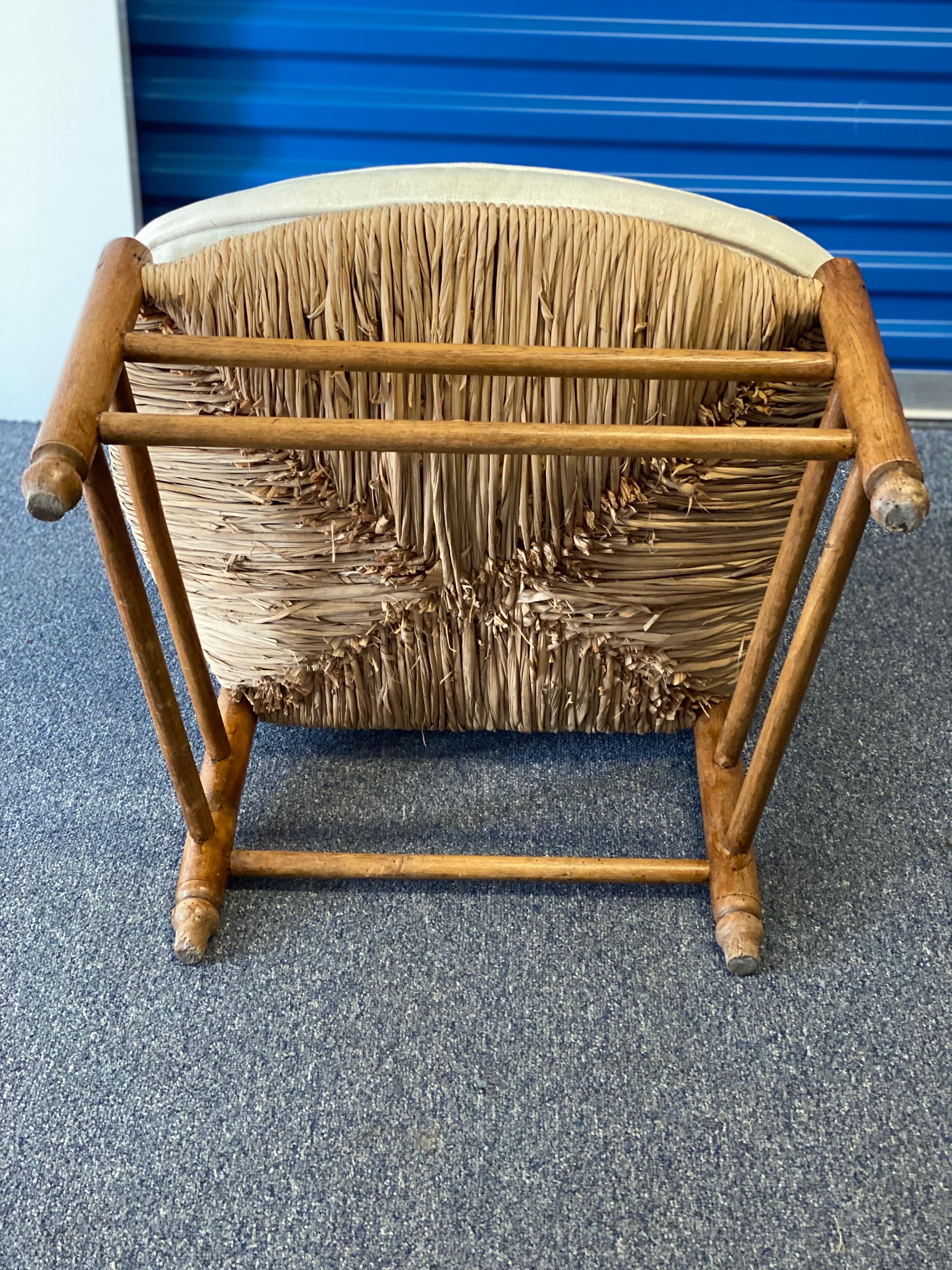 20th Century American Ladder Back Armchair with Needlepoint Cushion For Sale 6