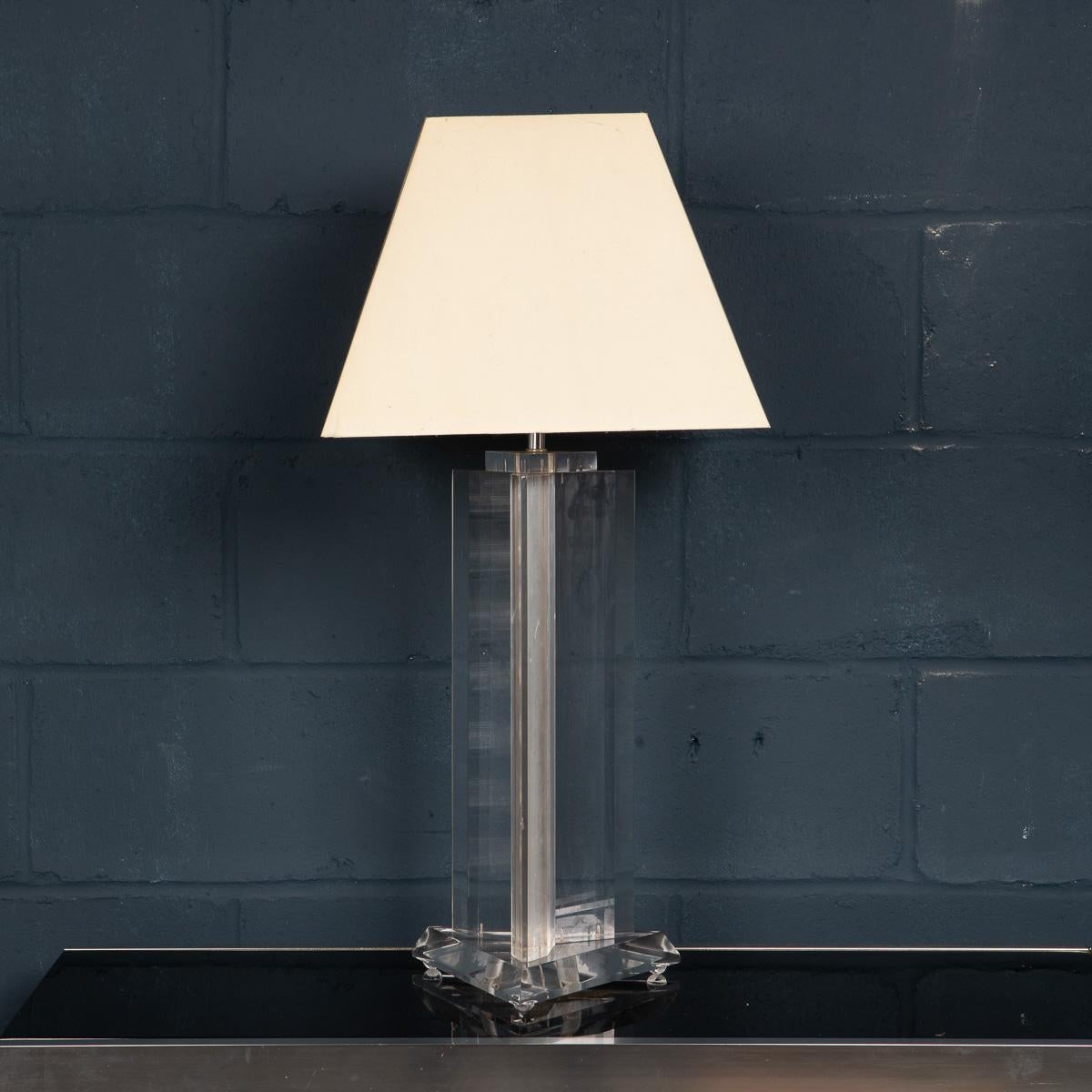 20th Century American Made Lucite Table Lamps In Good Condition For Sale In Royal Tunbridge Wells, Kent