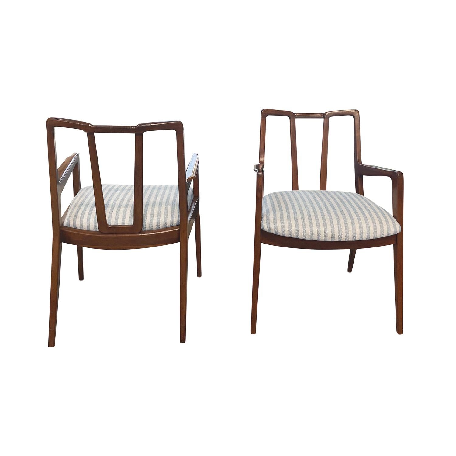 Hand-Crafted 20th Century American Pair of Walnut Armchairs - Dining Chairs by John Stuart For Sale