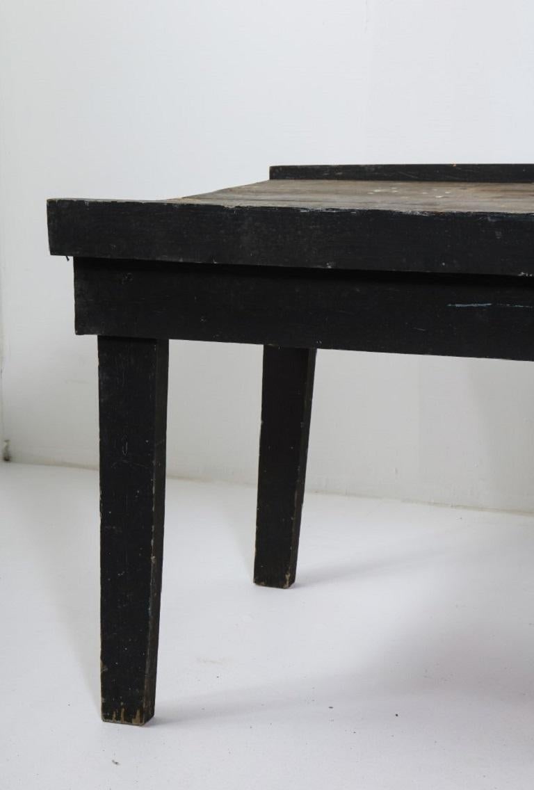 20th Century American Primitive Rustic Black Painted Oak Work Table For Sale 1