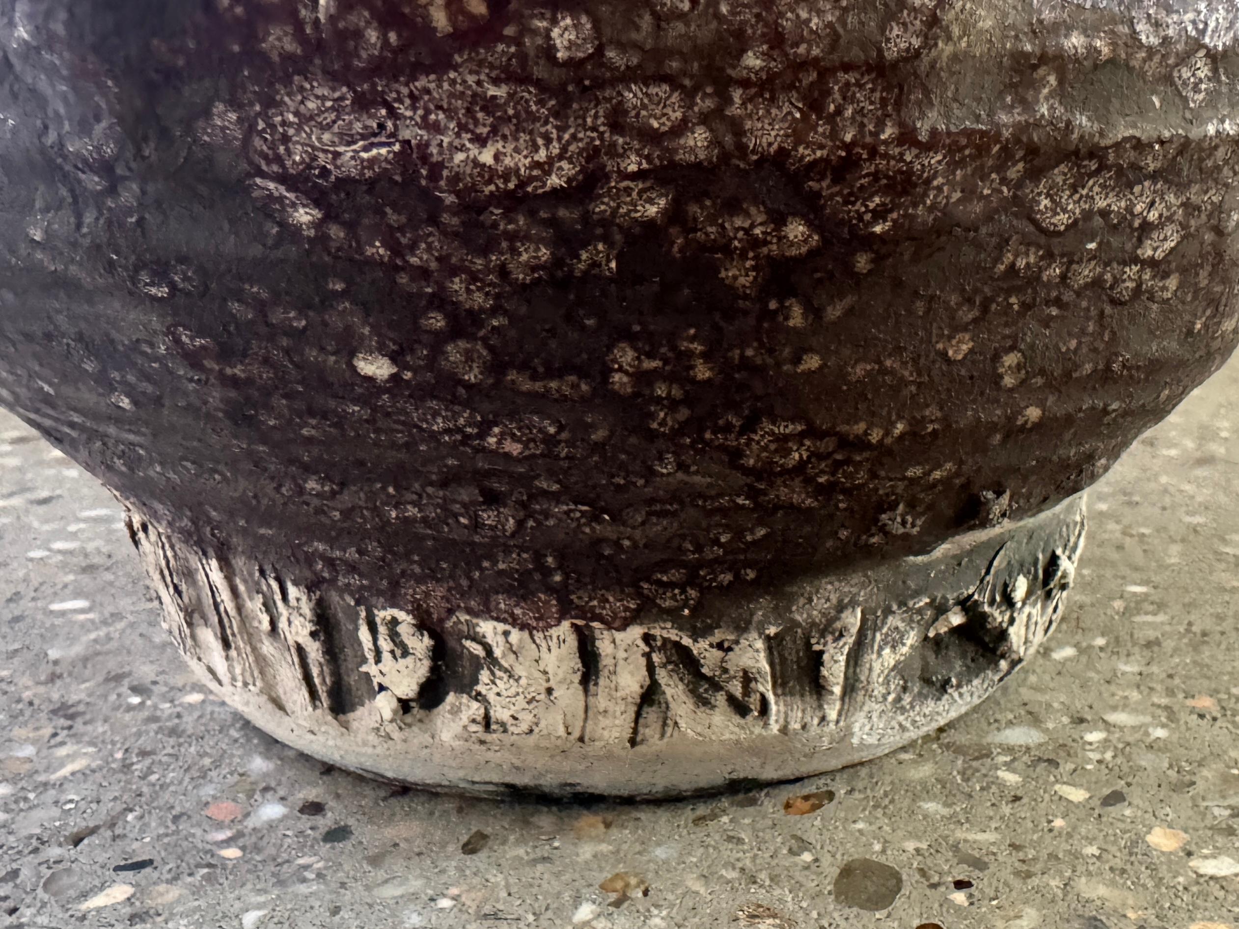 Studio Pottery americano del 20° secolo con manico Raku in stile giapponese Wabi-Sabi in vendita 7