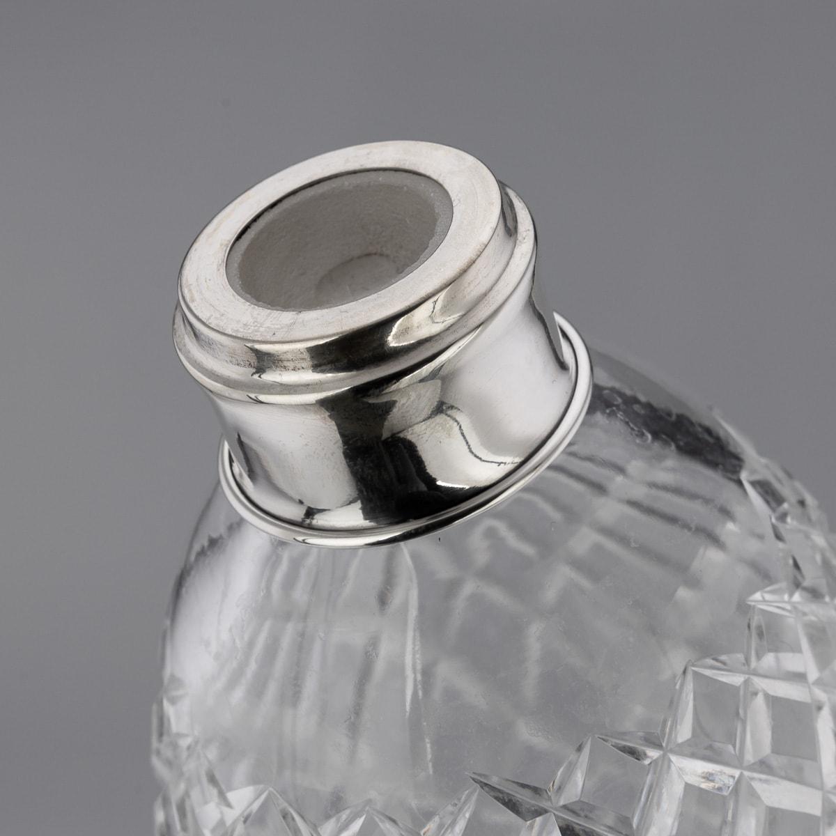 Amerikanische Tantalus aus massivem Silber und geschliffenem Glas des 20. Jahrhunderts, Tiffany & Co, um 1920 im Angebot 4