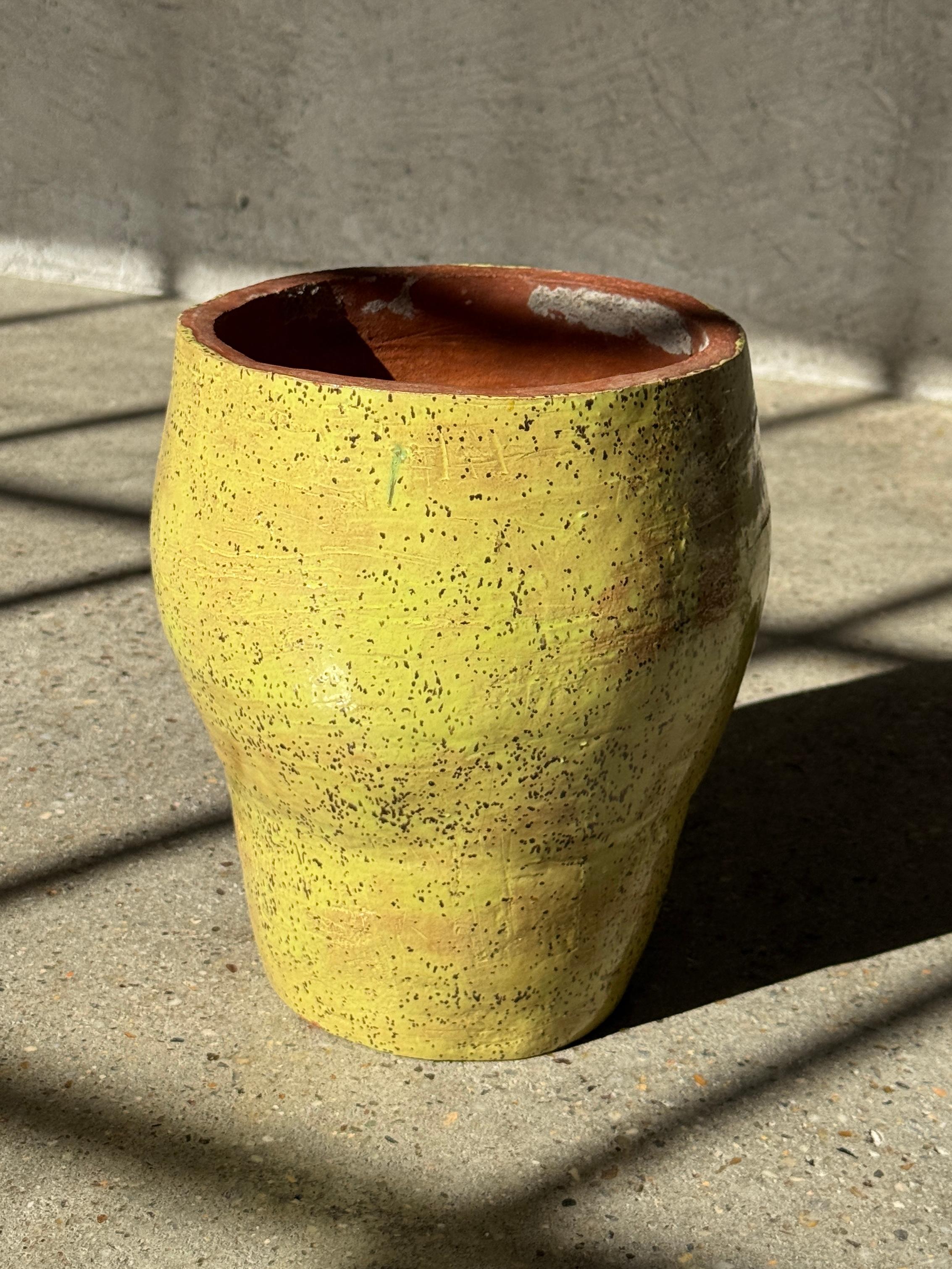 Americano Studio Pottery americano del 20th Century in Citron in vendita
