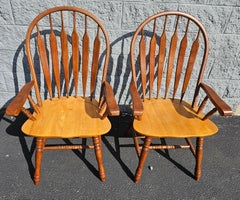 Poltrone Windsor Amish in olmo e beeche del XX secolo, coppie