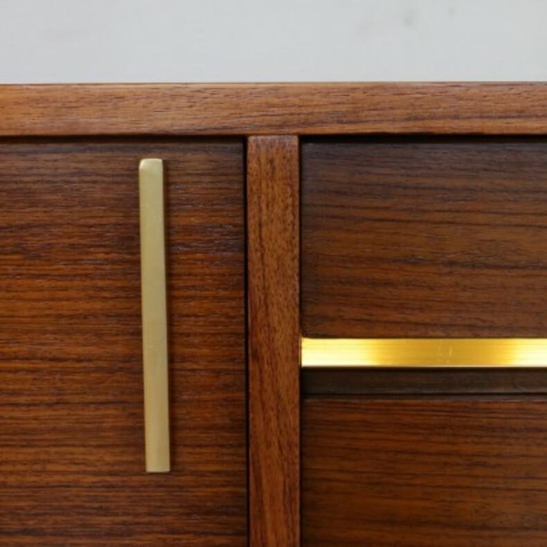 20th Century AMMA Lacquered Wood Modular Bookcase In Good Condition In Montecatini Terme, IT