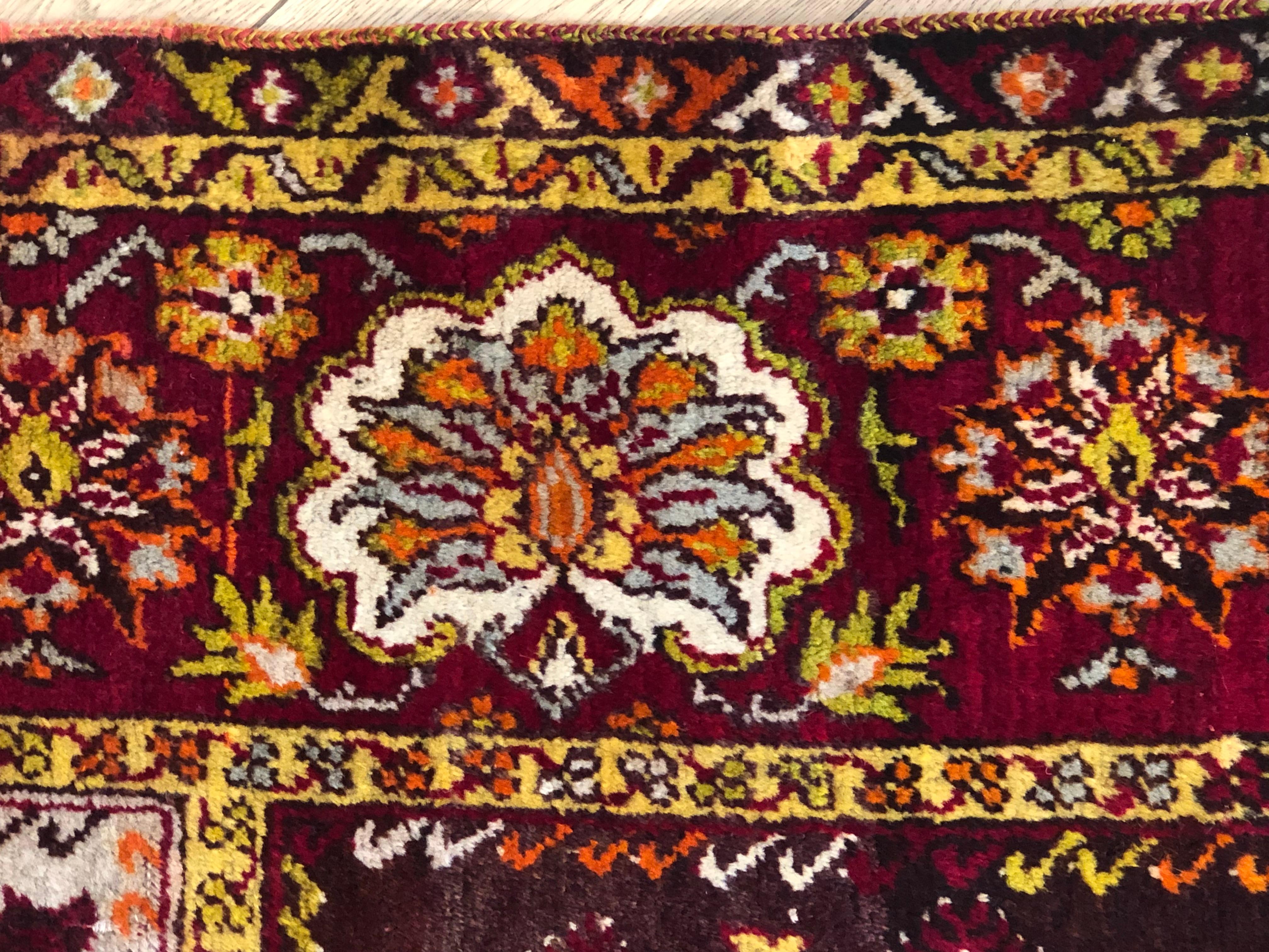 Hand-Knotted 20th Century Anatolian Earth Colours Brown Red Yellow Anatolian Rug, ca 1920 For Sale