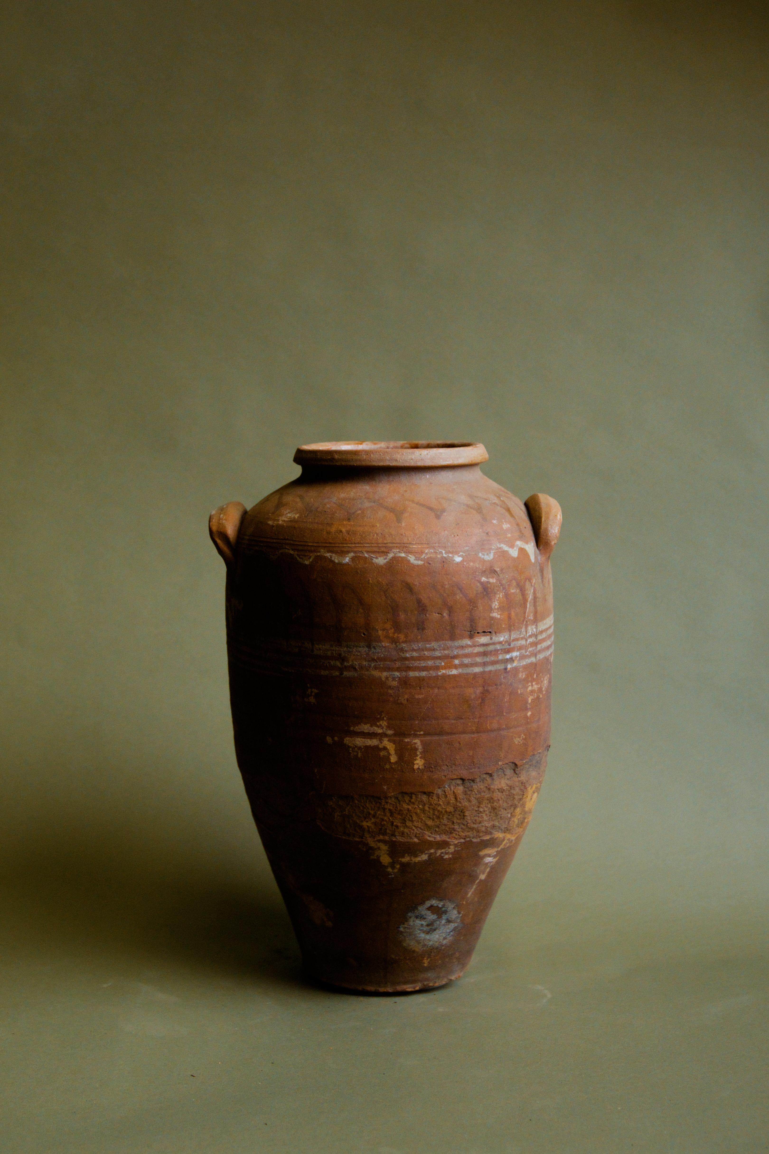Turco Vaso portaoggetti in terracotta anatolica del XX secolo in vendita