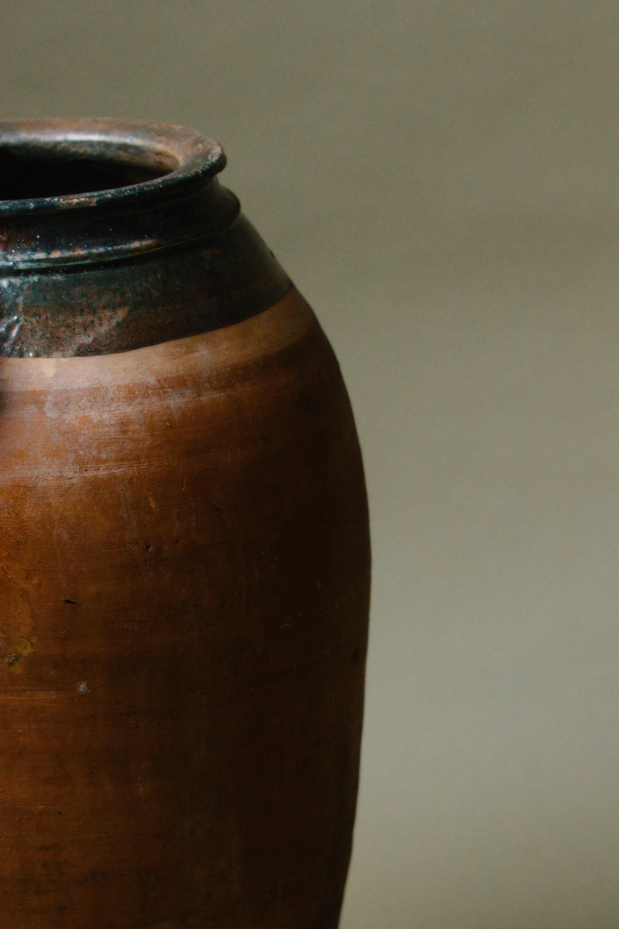 Turco Vaso in terracotta verde anatolica del XX secolo in vendita