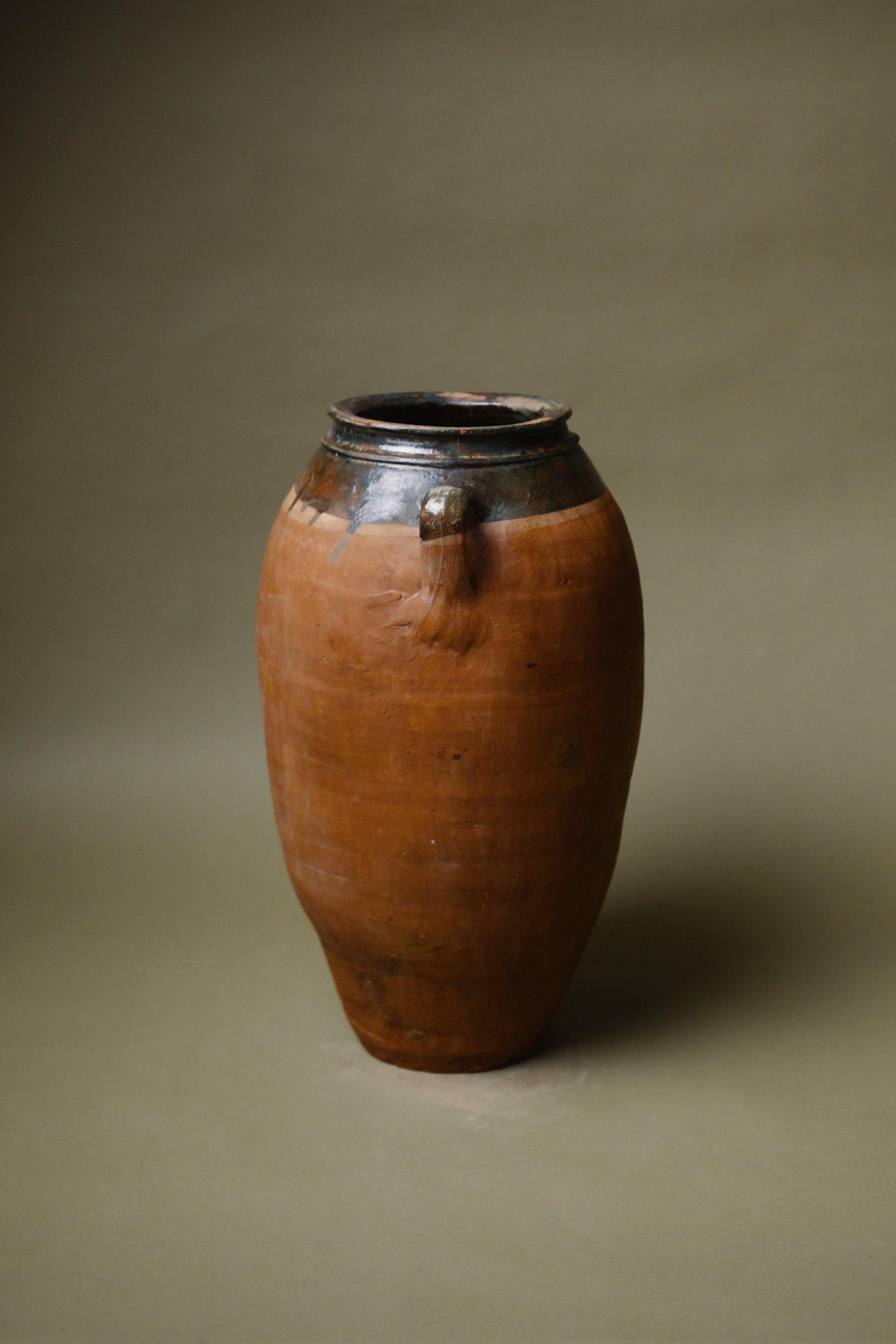 Vaso in terracotta verde anatolica del XX secolo In condizioni buone in vendita a London, GB