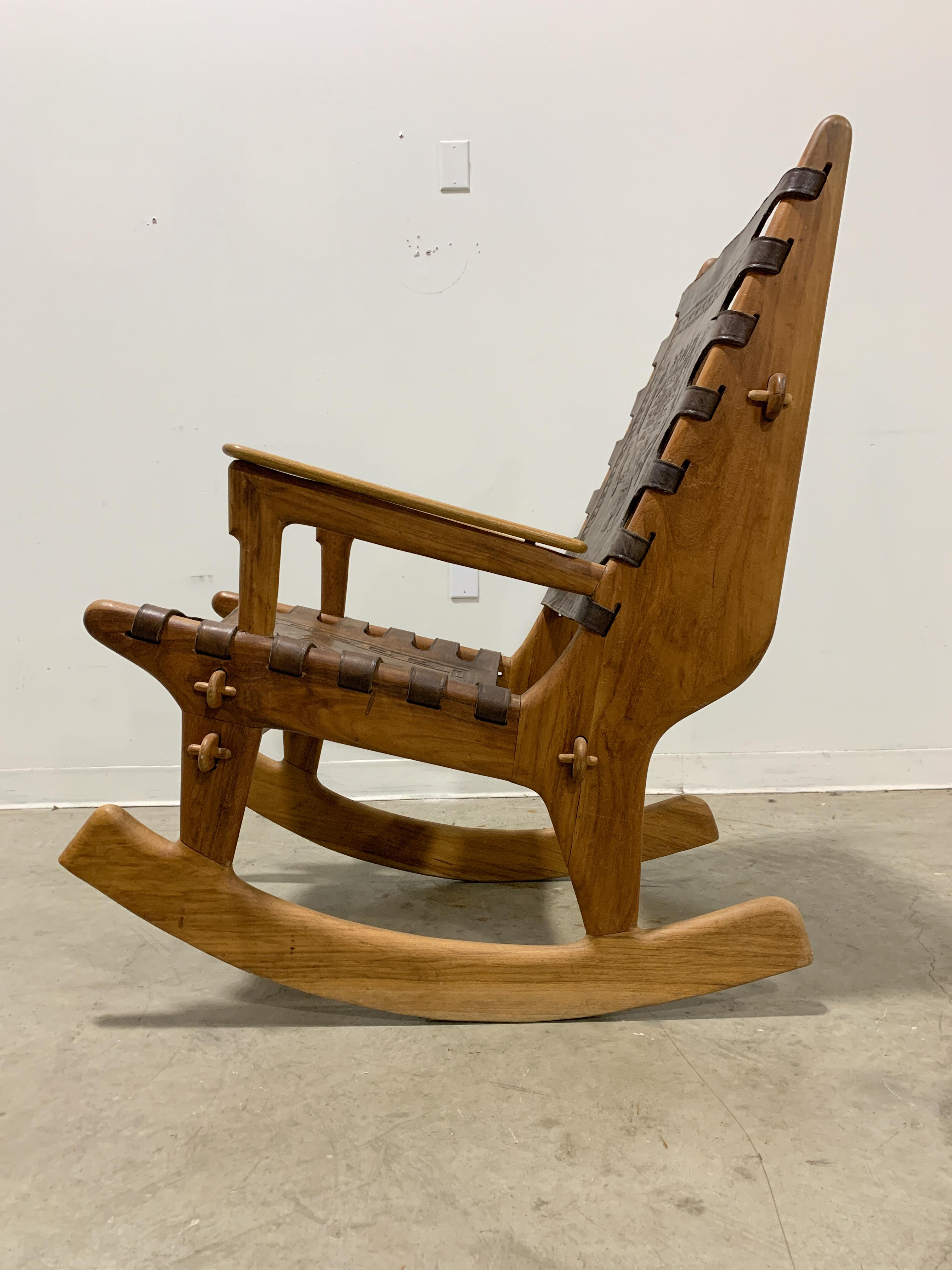 20th Century Angel Pazmino Rocker Lounge Chair In Good Condition In Kalamazoo, MI